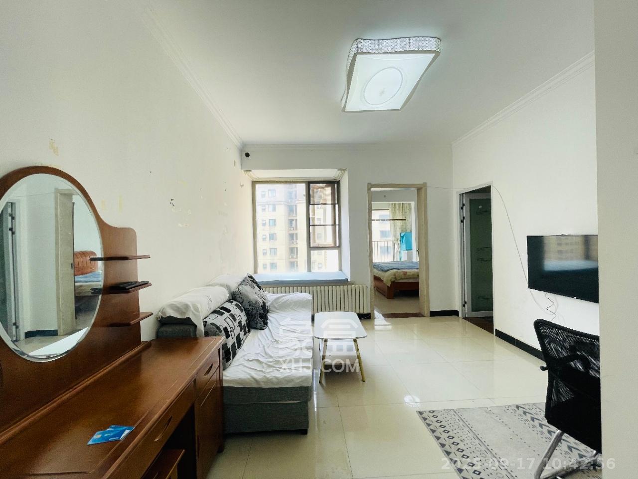 怡海星城  1室1厅1卫    1100.0元/月室内图