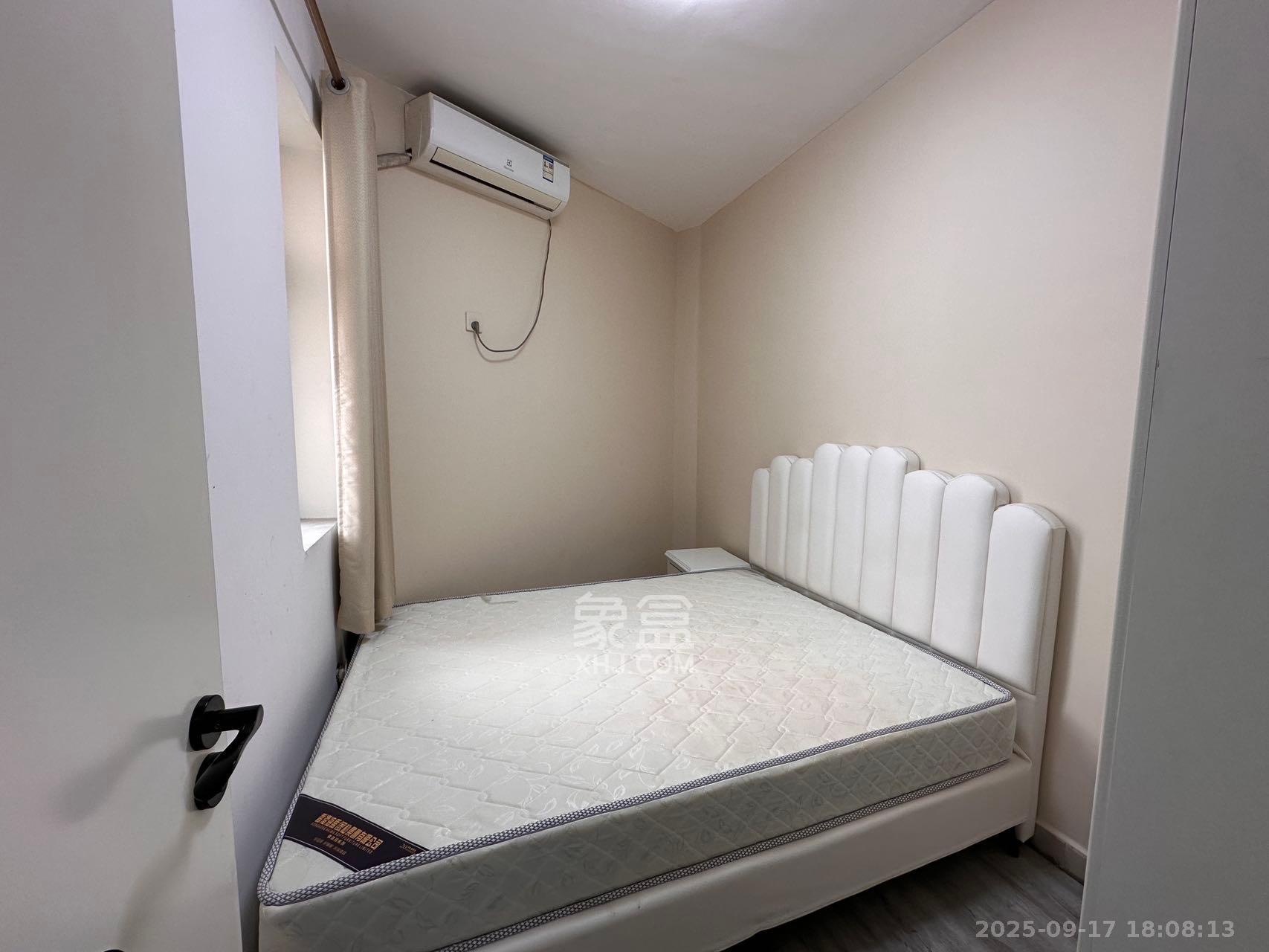 凯通国际城(凯通朝庭) 2室1厅1卫 2880.0元/月 凯通国际城(凯通朝庭) 2室1厅1卫 2880.0元/月室内图