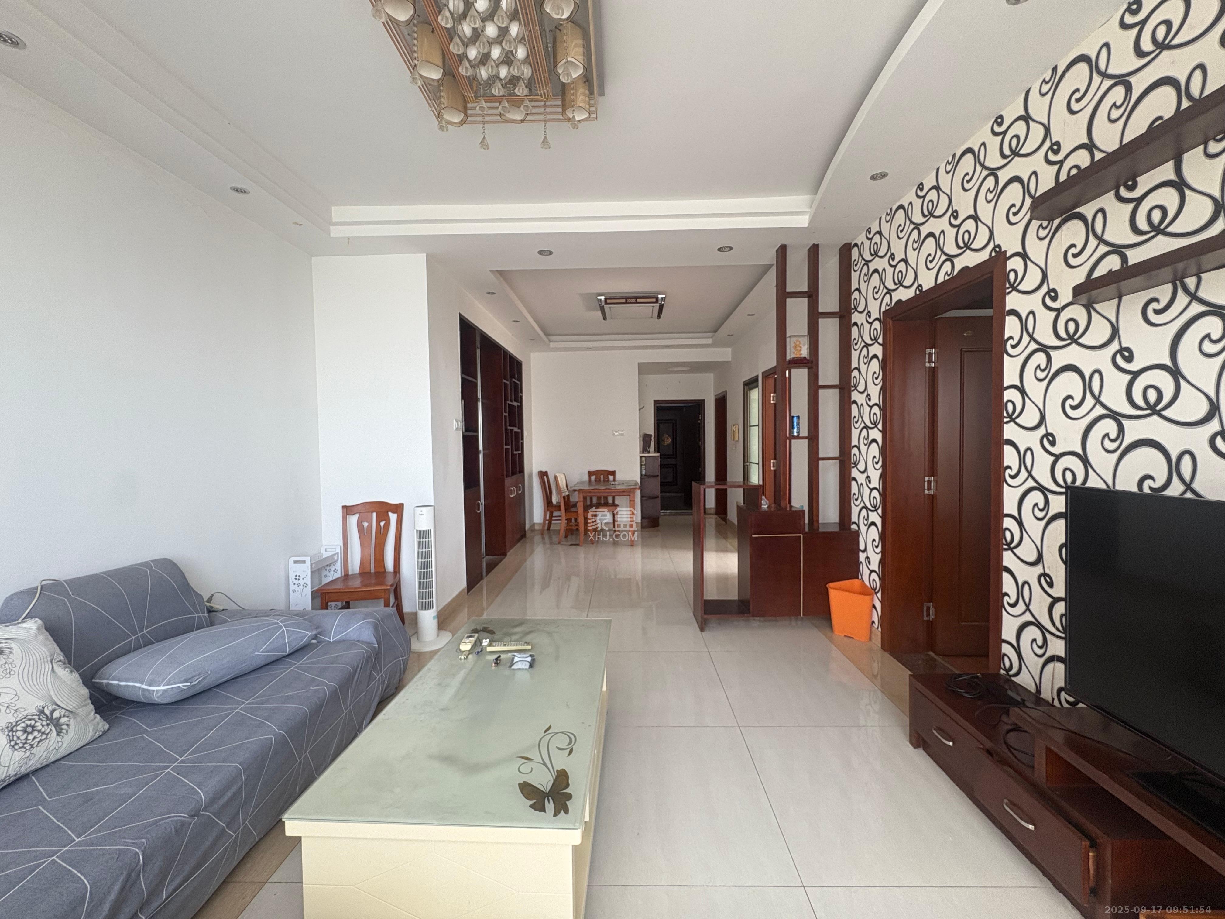 楚天世纪城东苑 3室2厅1卫 1600.00元/月 楚天世纪城东苑 3室2厅1卫 1600.00元/月室内图