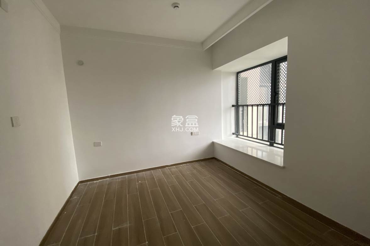 和风家园初心苑 3室2厅2卫 2000.0元/月 和风家园初心苑 3室2厅2卫 2000.0元/月室内图