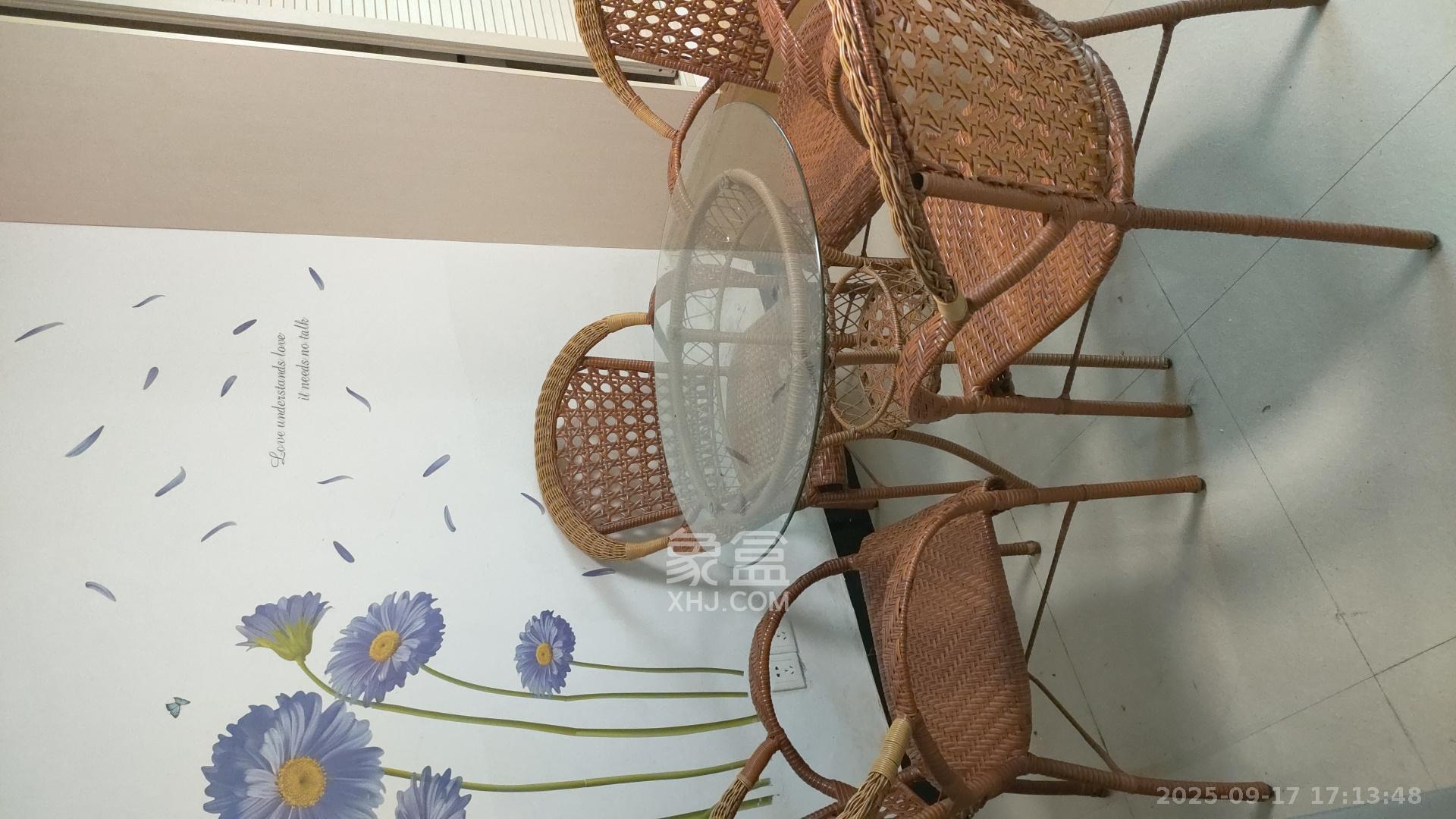 QQ生活馆  1室1厅1卫    1200.0元/月室内图