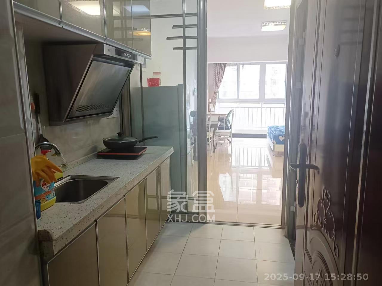 时代星空  1室1厅1卫    1200.0元/月室内图