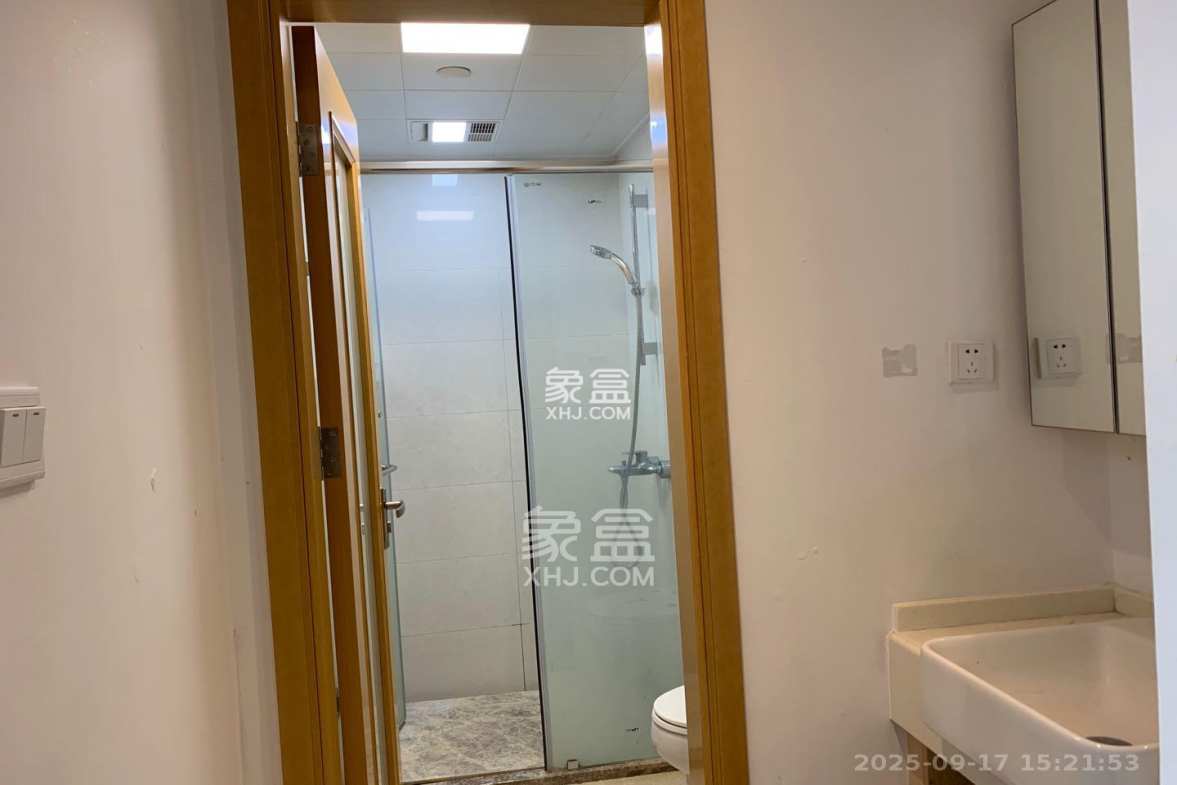 中海新城熙岸(中信新城五期) 1室1厅1卫 1300.0元/月 中海新城熙岸(中信新城五期) 1室1厅1卫 1300.0元/月室内图