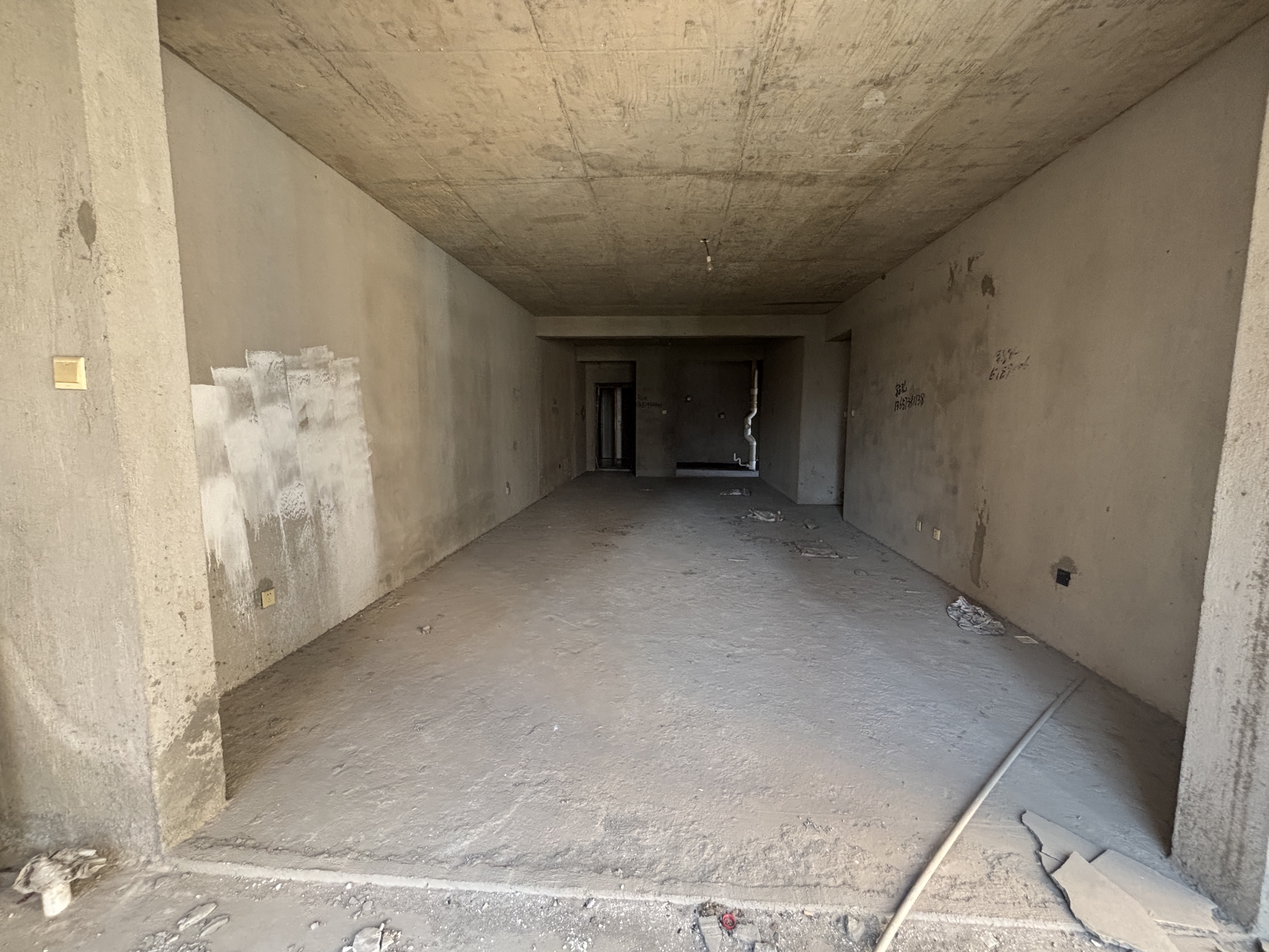 株山国际世家 3室2厅2卫 56.8万 株山国际世家 3室2厅2卫 56.8万客厅