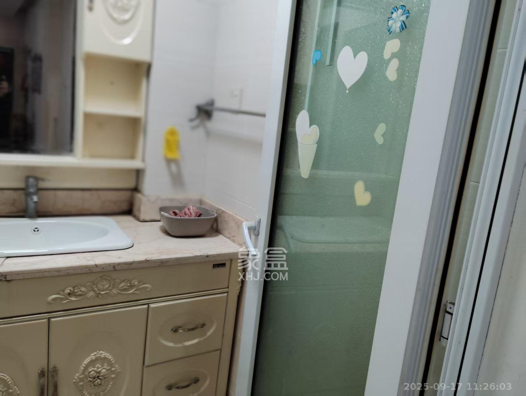 书香名邸 3室2厅2卫 3000.0元/月 书香名邸 3室2厅2卫 3000.0元/月室内图