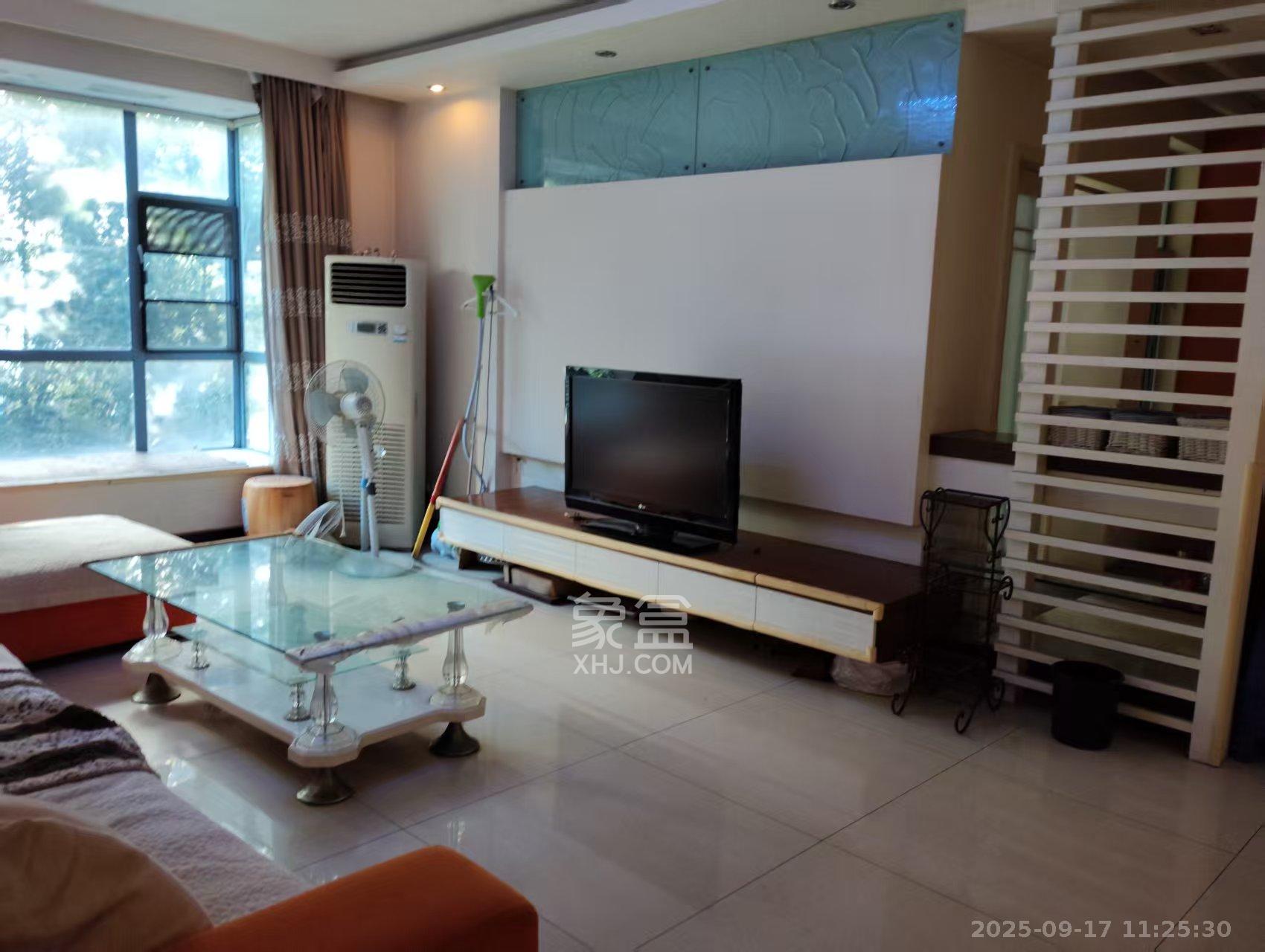 书香名邸 3室2厅2卫 3000.0元/月 书香名邸 3室2厅2卫 3000.0元/月室内图