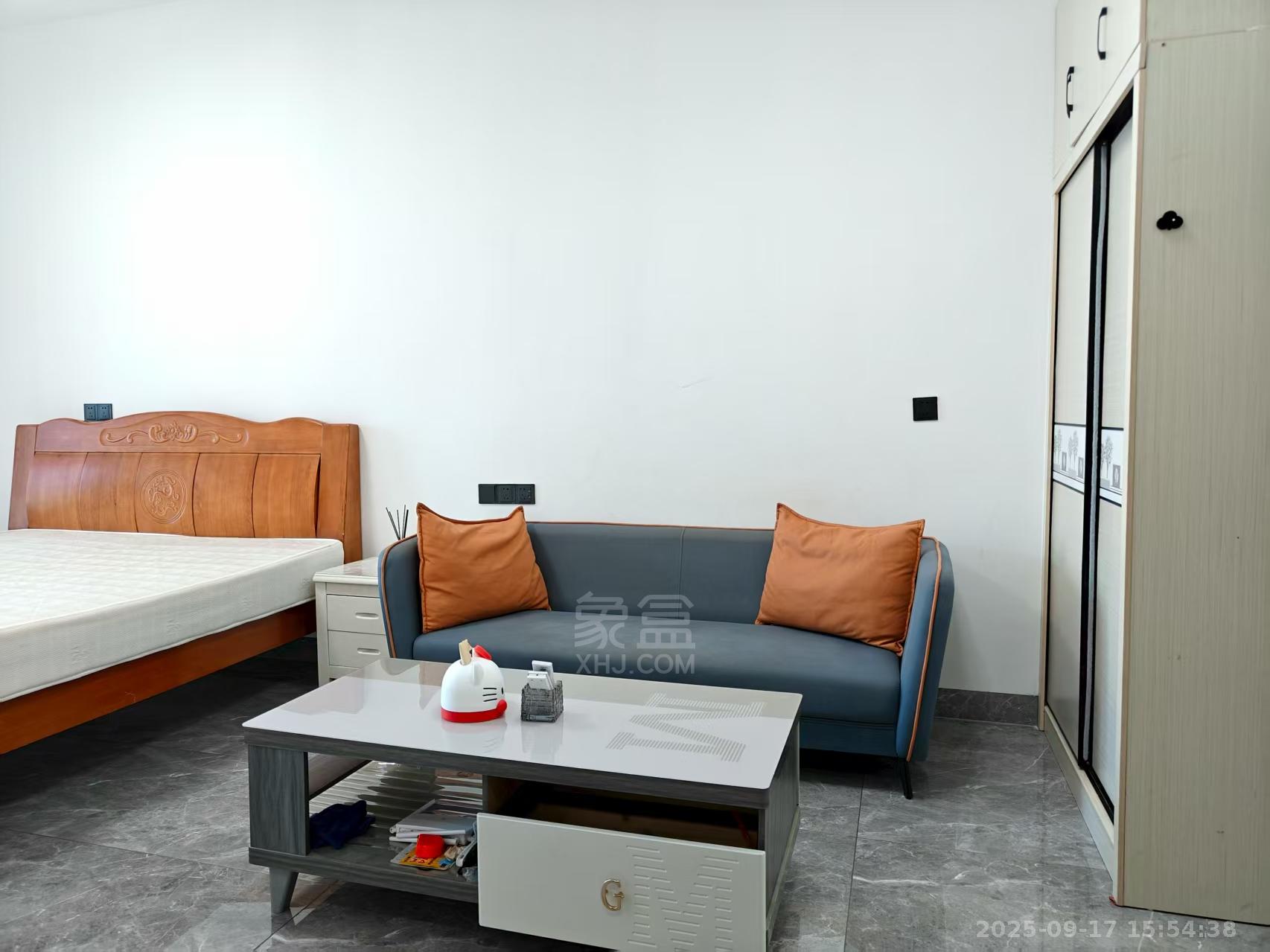 中泰财富湘江 1室1厅1卫 1600.0元/月 中泰财富湘江 1室1厅1卫 1600.0元/月室内图