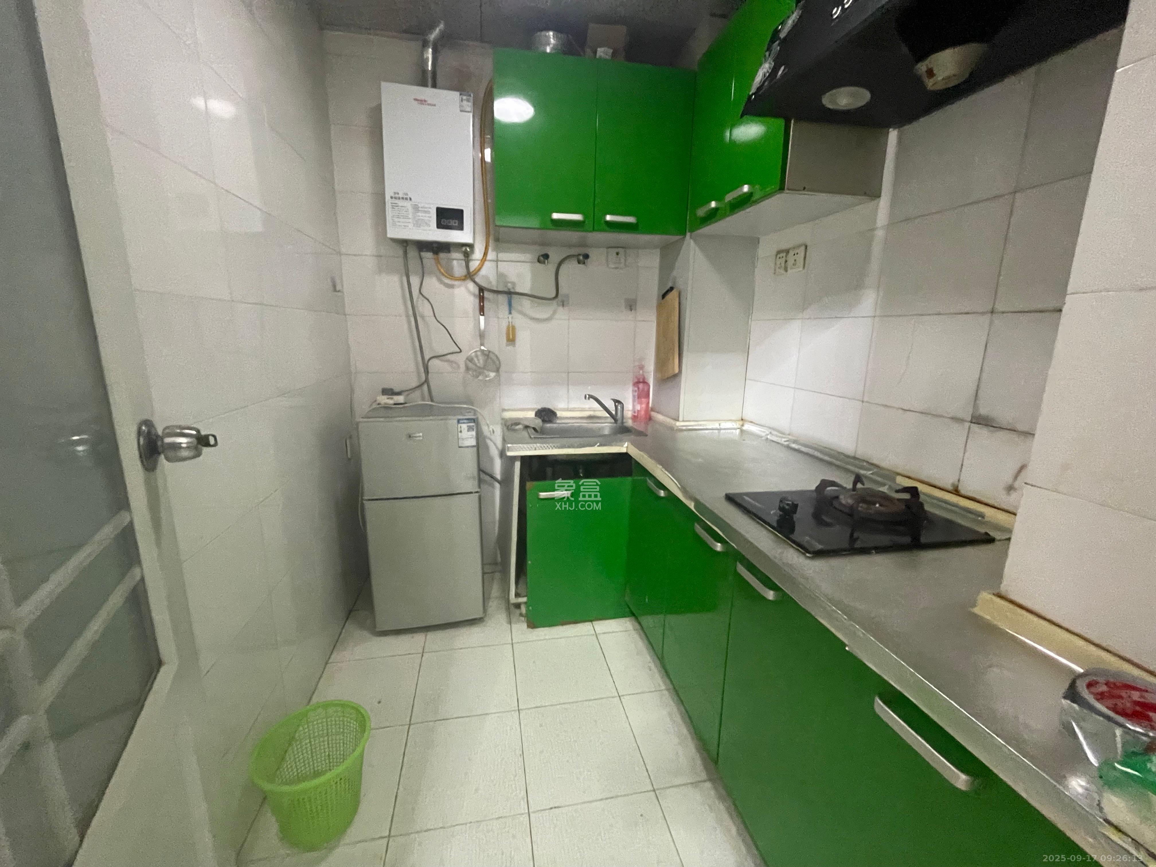 中江国际花城 1室1厅1卫 1500.0元/月 中江国际花城 1室1厅1卫 1500.0元/月室内图