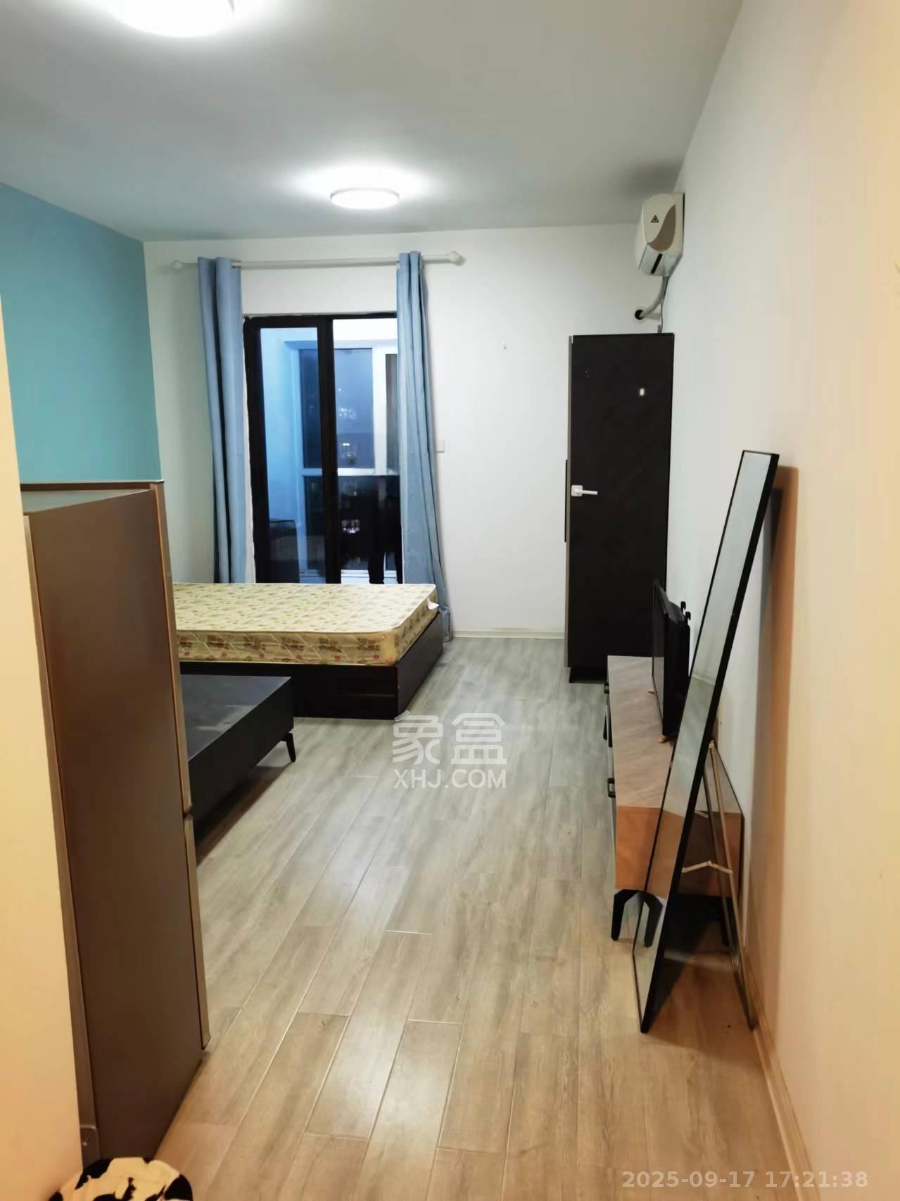 长燃新奥佳园  1室0厅0卫    1400.0元/月 长燃新奥佳园  1室0厅0卫    1400.0元/月室内图