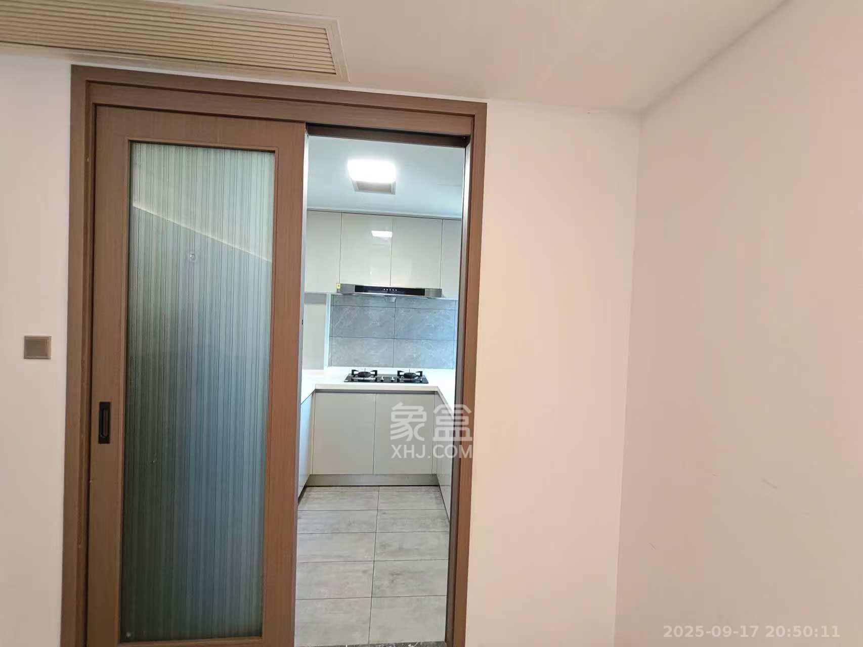 金茂建发泊悦  4室2厅2卫    4000.0元/月 金茂建发泊悦  4室2厅2卫    4000.0元/月室内图