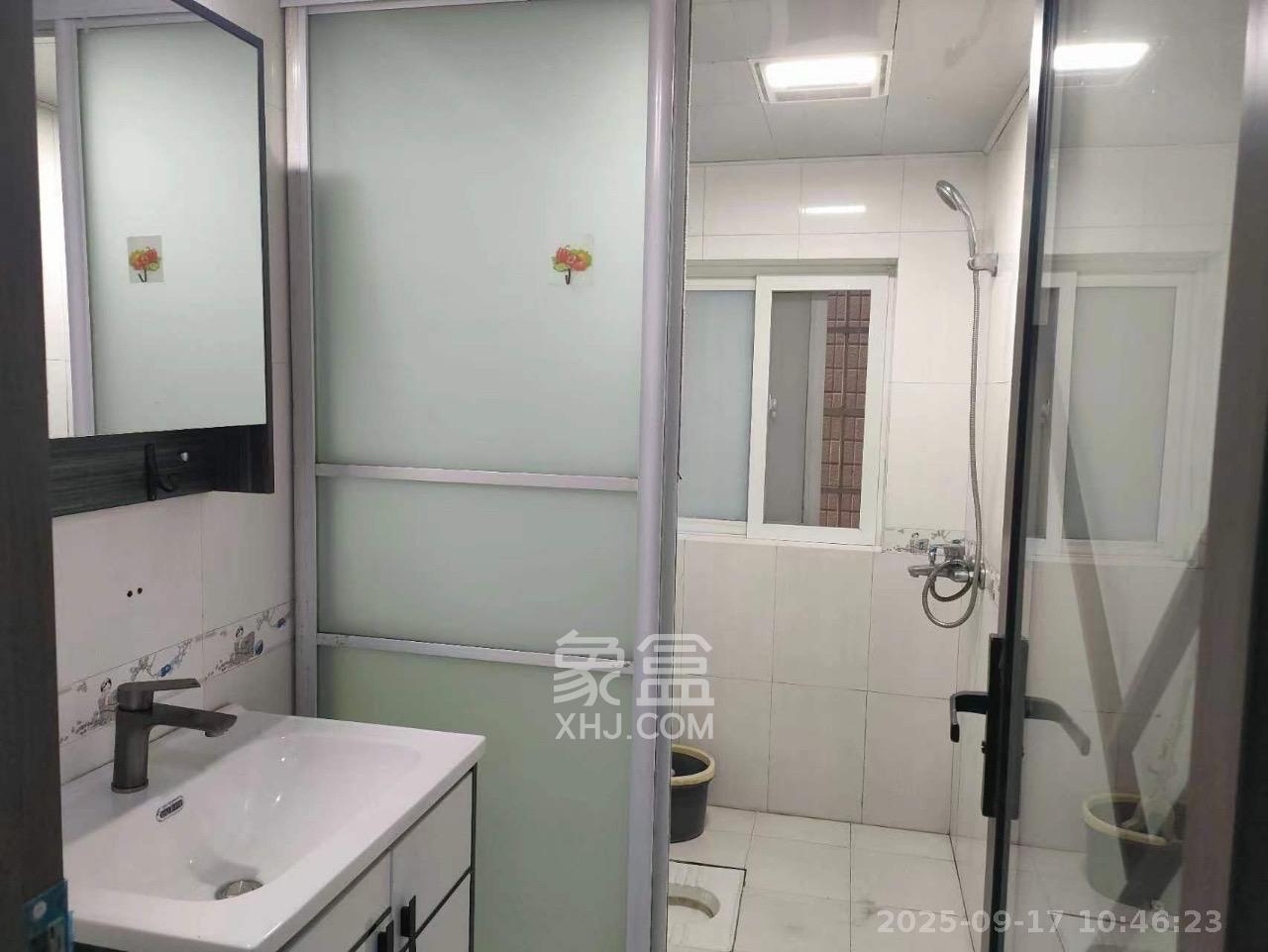 洪山家园  2室0厅0卫    1800.0元/月 洪山家园  2室0厅0卫    1800.0元/月室内图