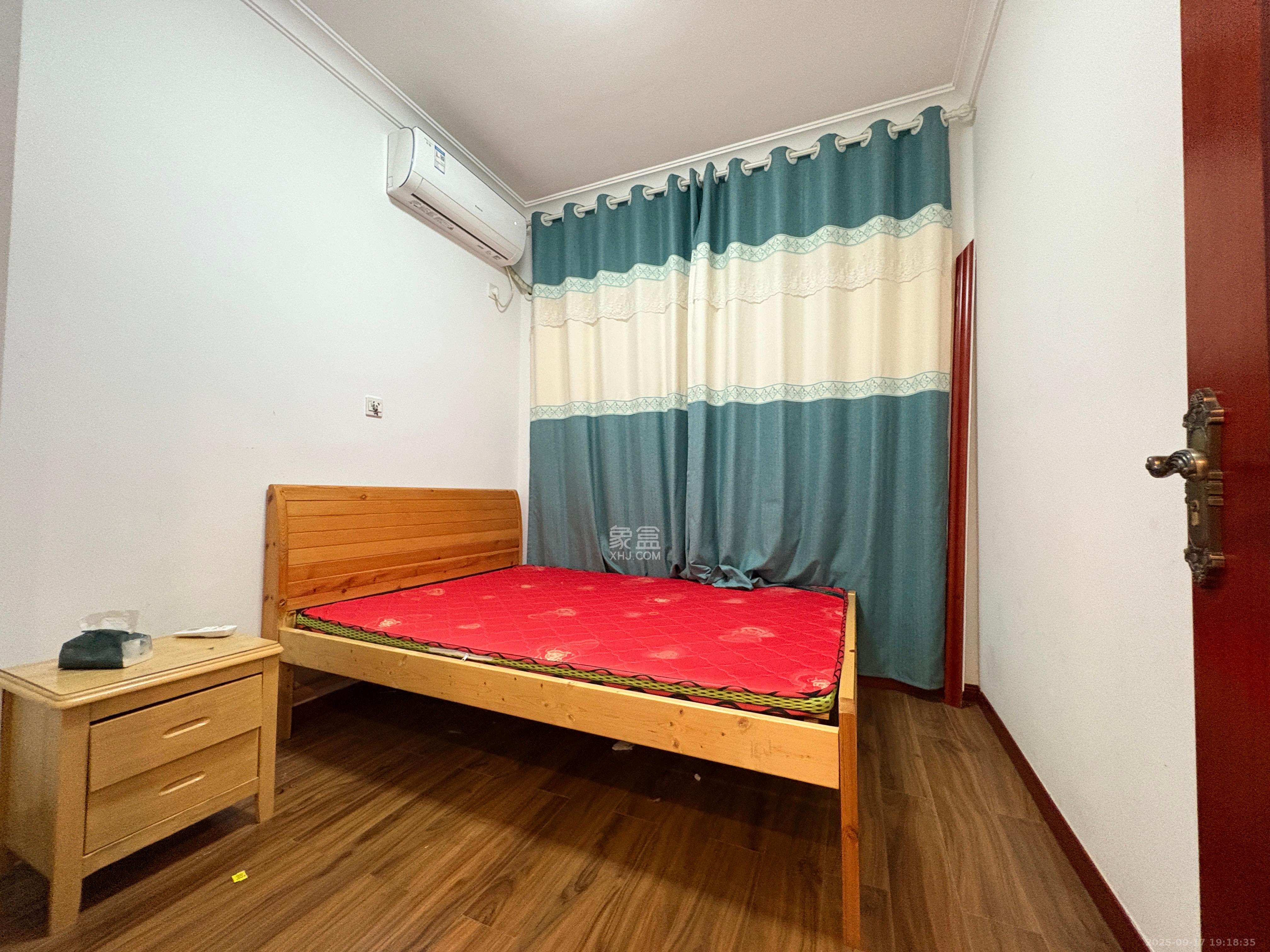 江山帝景哈佛 1室0厅0卫 2600.0元/月 江山帝景哈佛 1室0厅0卫 2600.0元/月室内图