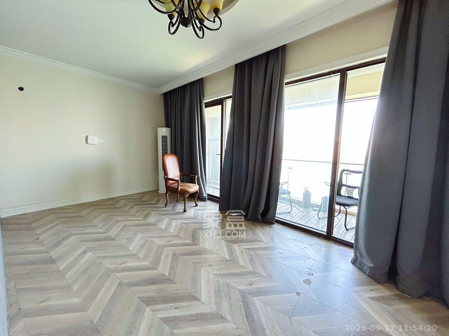 北辰定江洋 5室2厅3卫 23000.0元/月 北辰定江洋 5室2厅3卫 23000.0元/月室内图