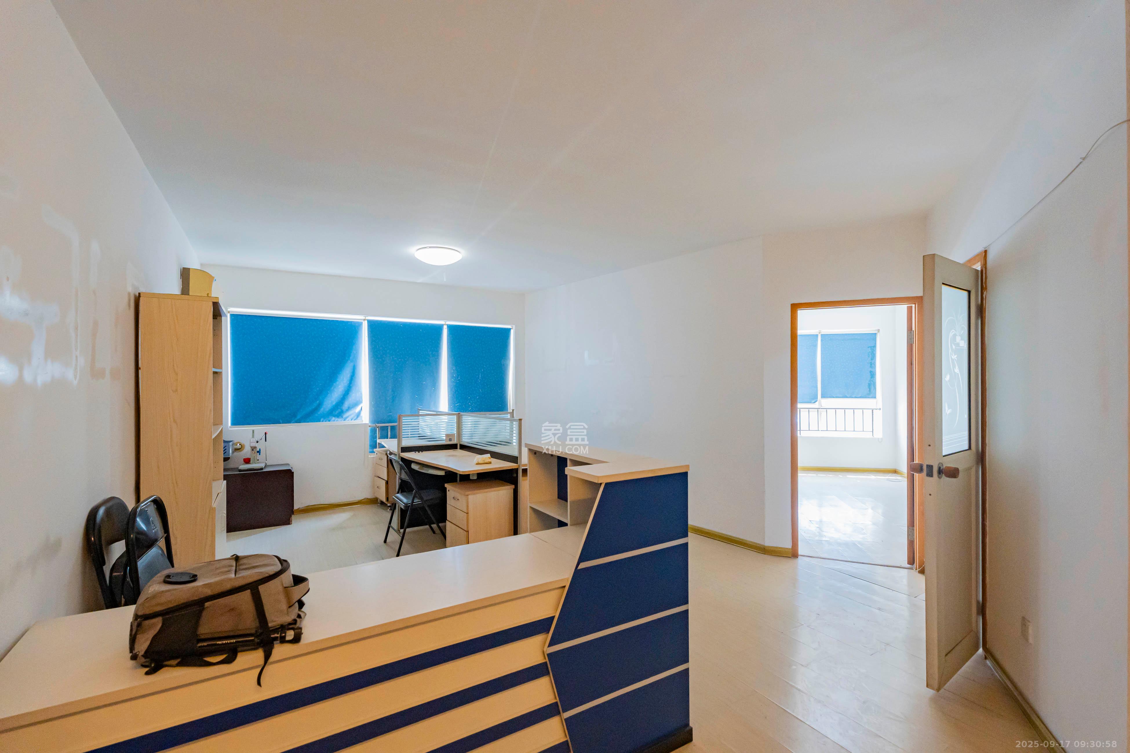 四季美景一、二期 1室2厅1卫 1500.0元/月 四季美景一、二期 1室2厅1卫 1500.0元/月室内图