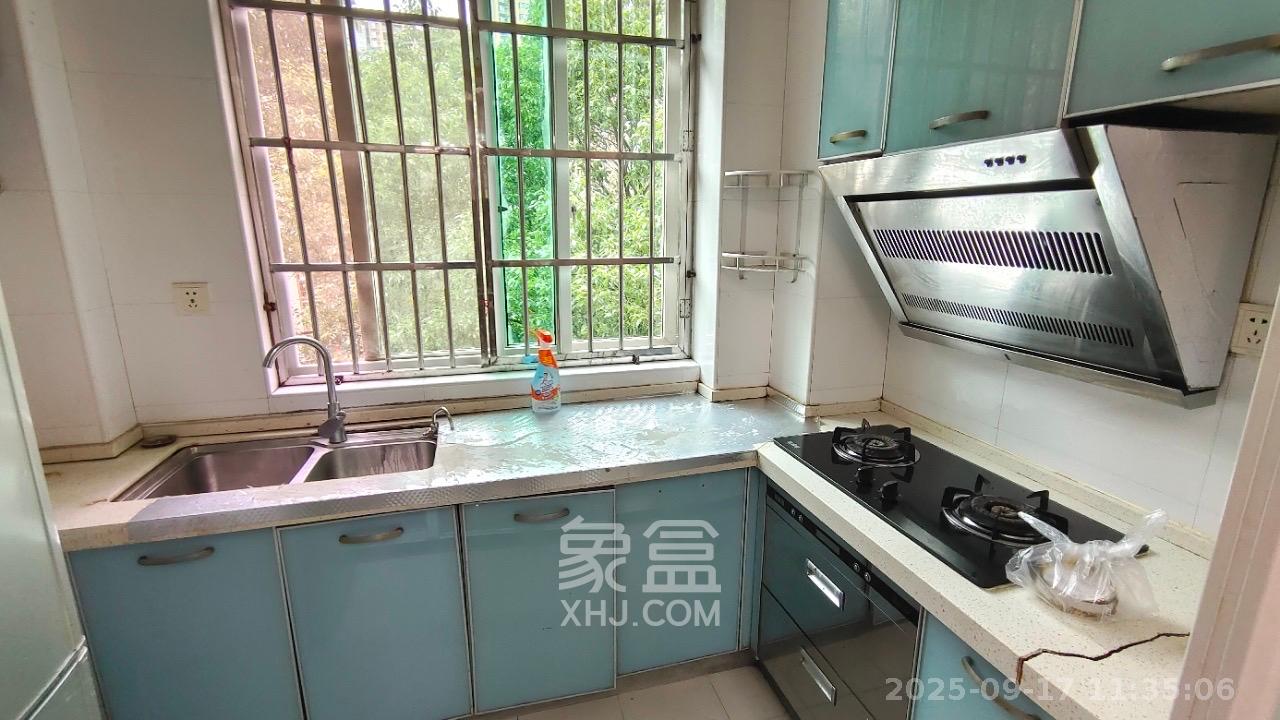 格林星城 2室2厅1卫 2300.0元/月 格林星城 2室2厅1卫 2300.0元/月室内图