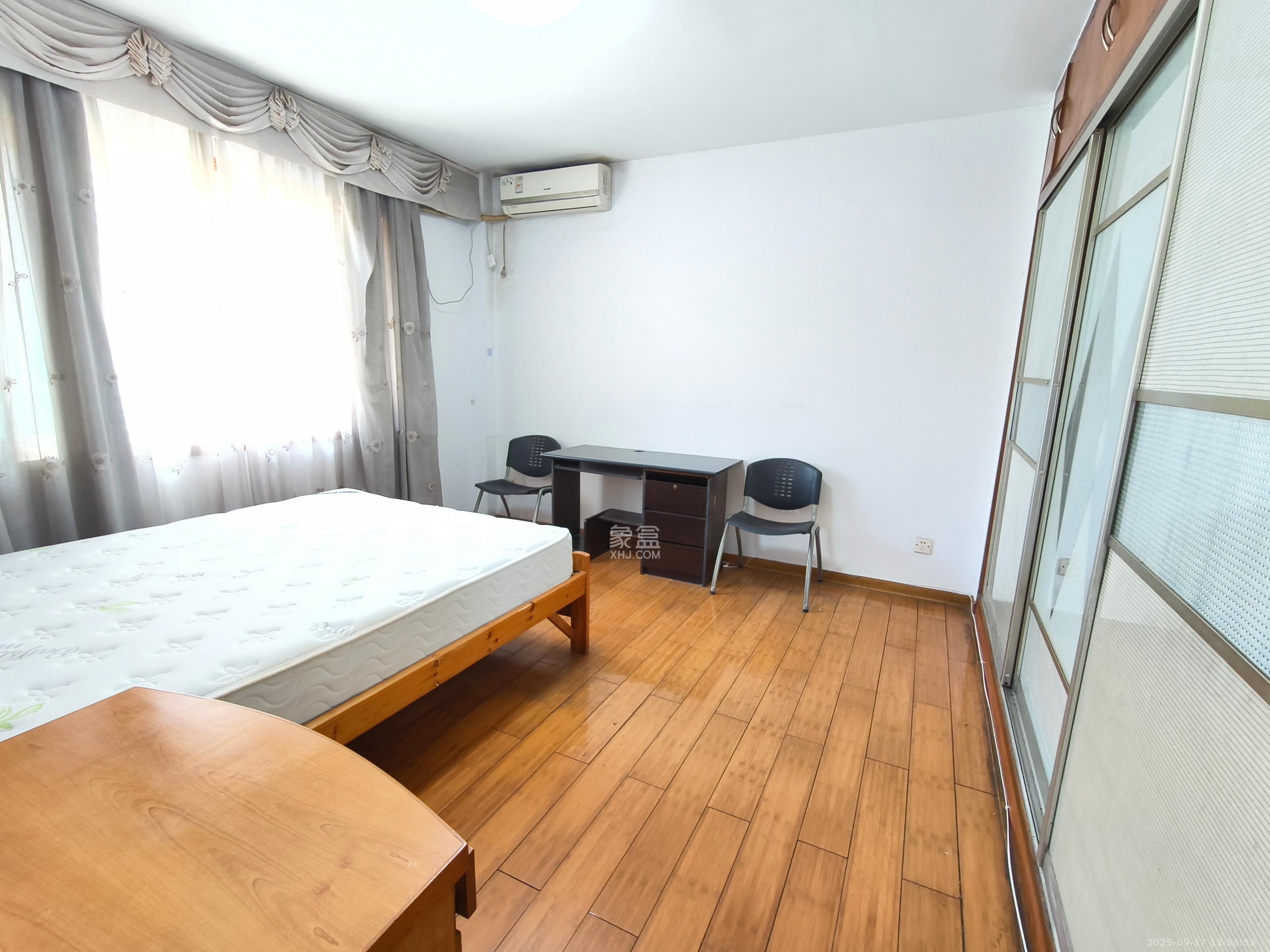 富绿新村  2室2厅2卫    1500.0元/月室内图