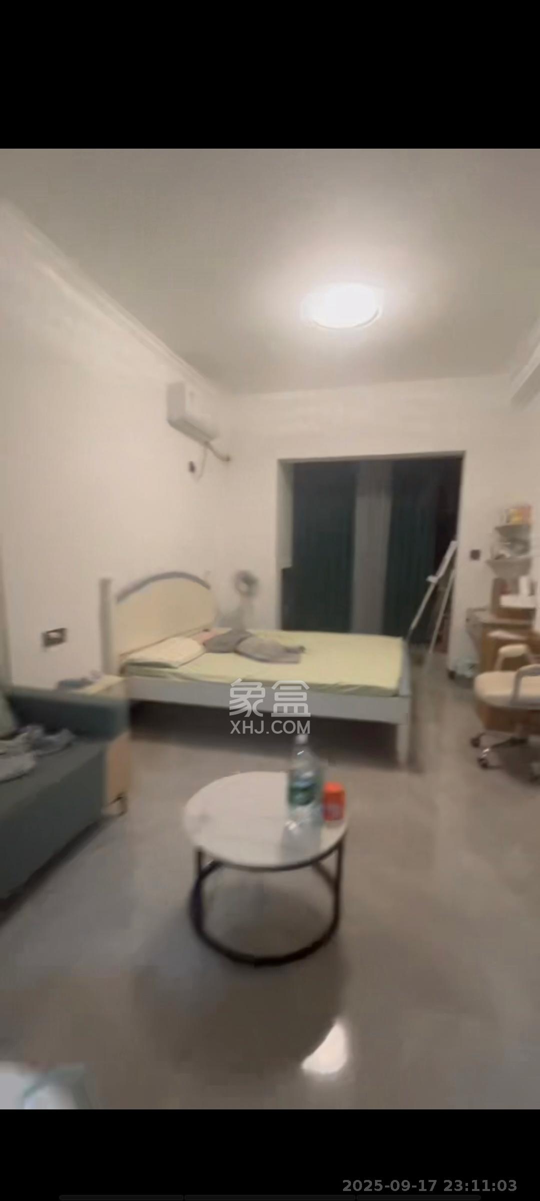 海伦春天 1室1厅1卫 1400.0元/月 海伦春天 1室1厅1卫 1400.0元/月室内图