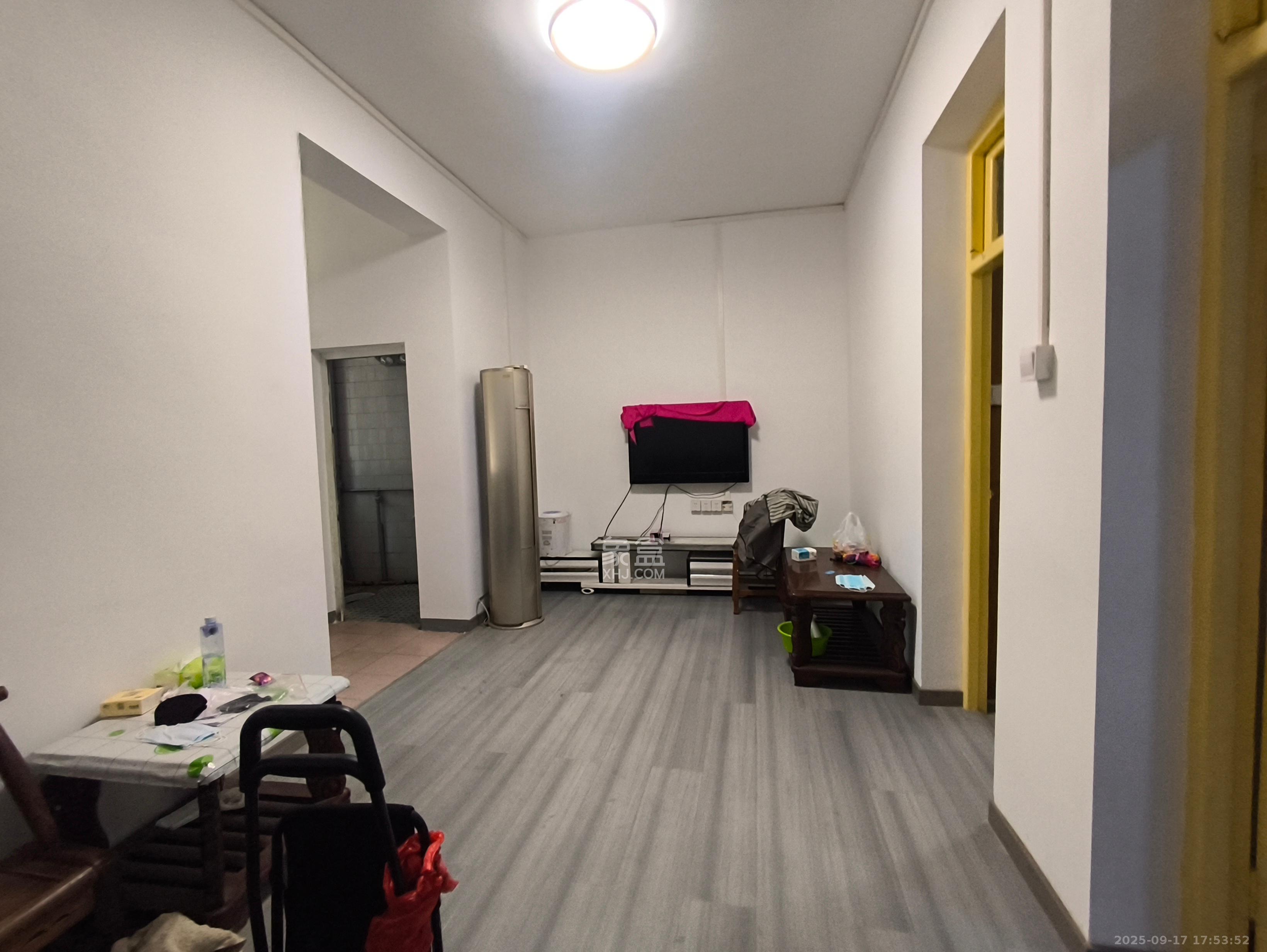 中南大学建设新村 2室1厅1卫 2000.0元/月 中南大学建设新村 2室1厅1卫 2000.0元/月室内图