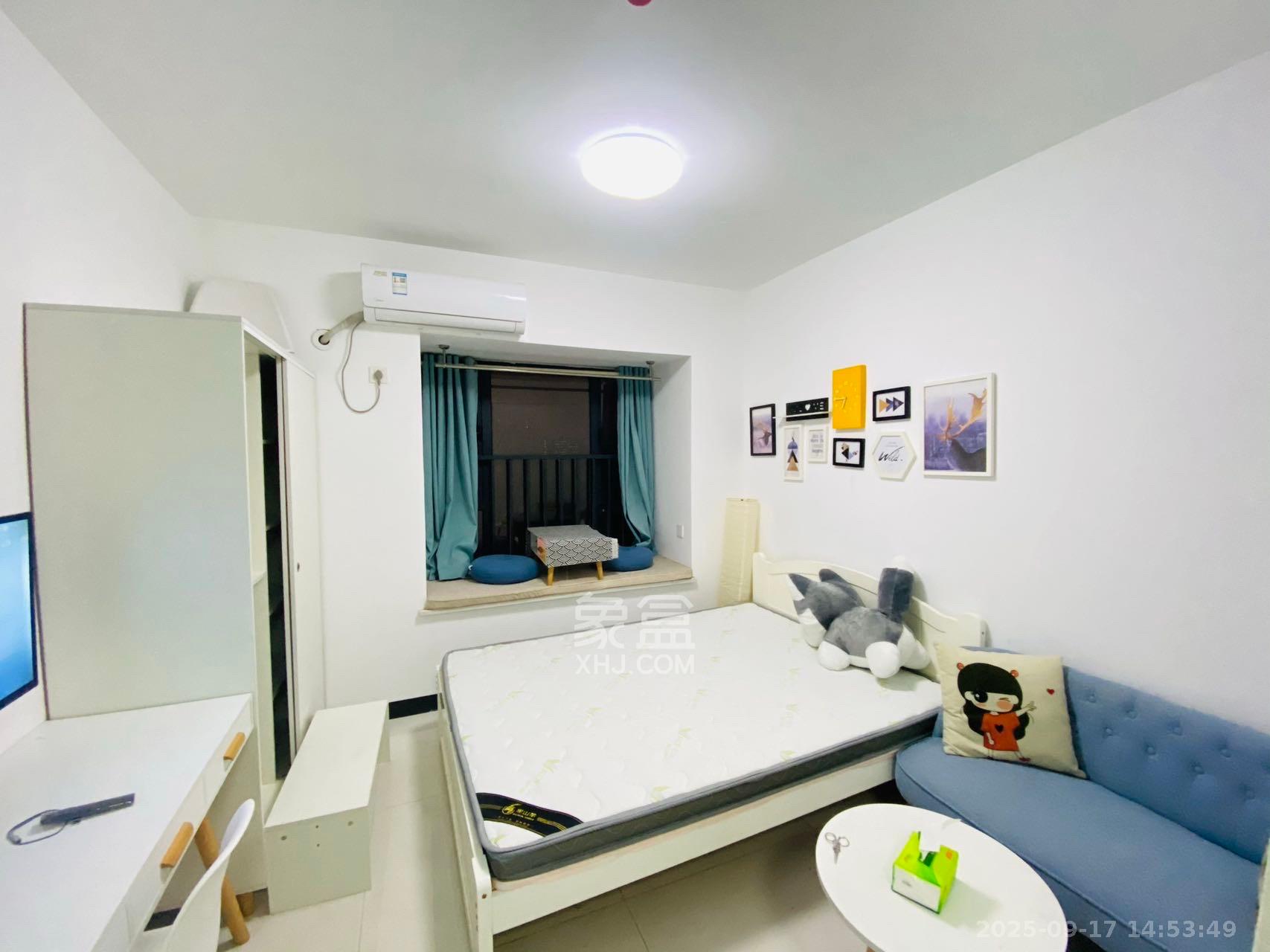 好莱城(弘德西街)  1室1厅1卫    1300.0元/月 好莱城(弘德西街)  1室1厅1卫    1300.0元/月室内图1