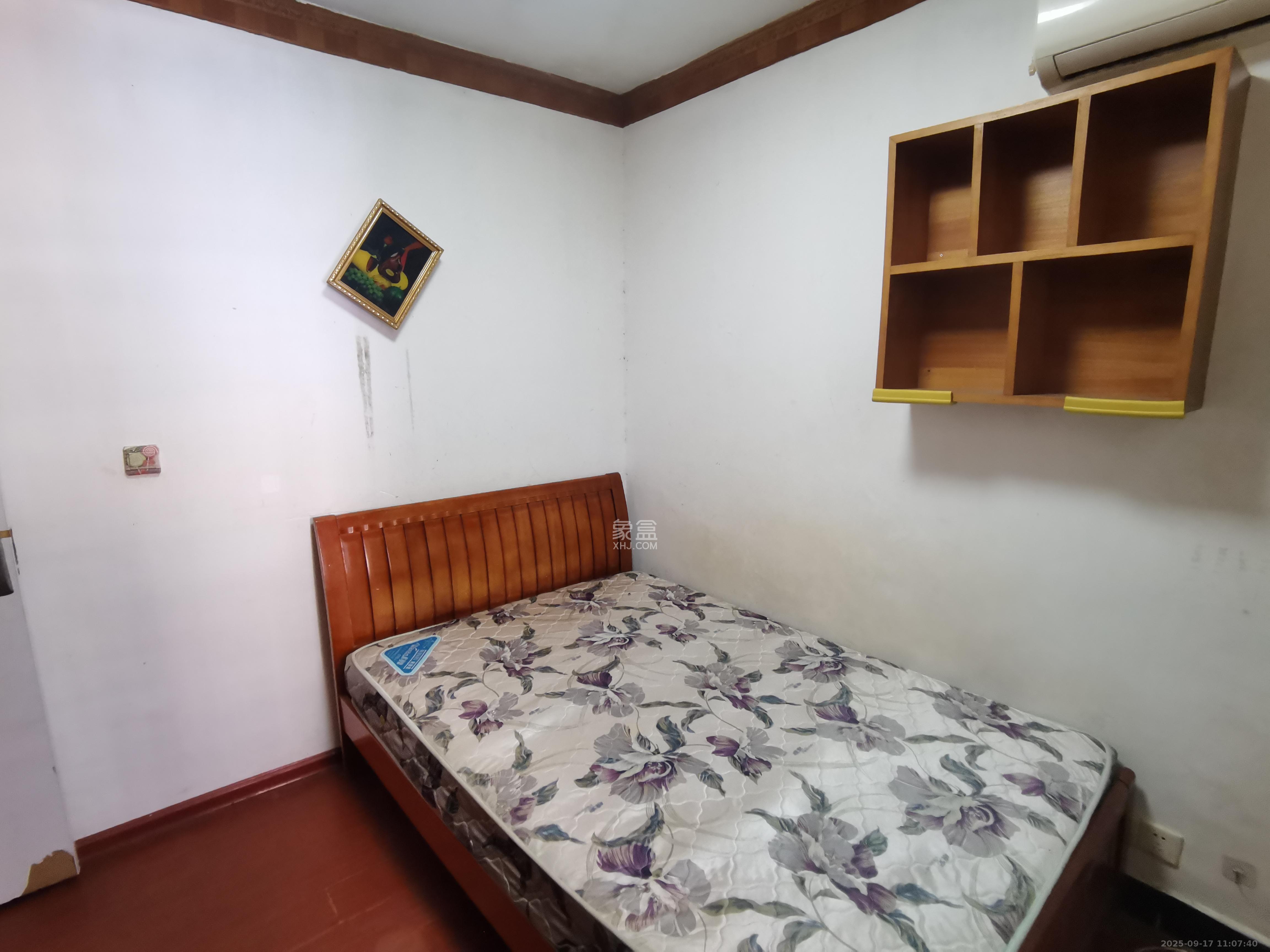 桔园小区1-8片 3室1厅1卫 1500.0元/月 桔园小区1-8片 3室1厅1卫 1500.0元/月室内图