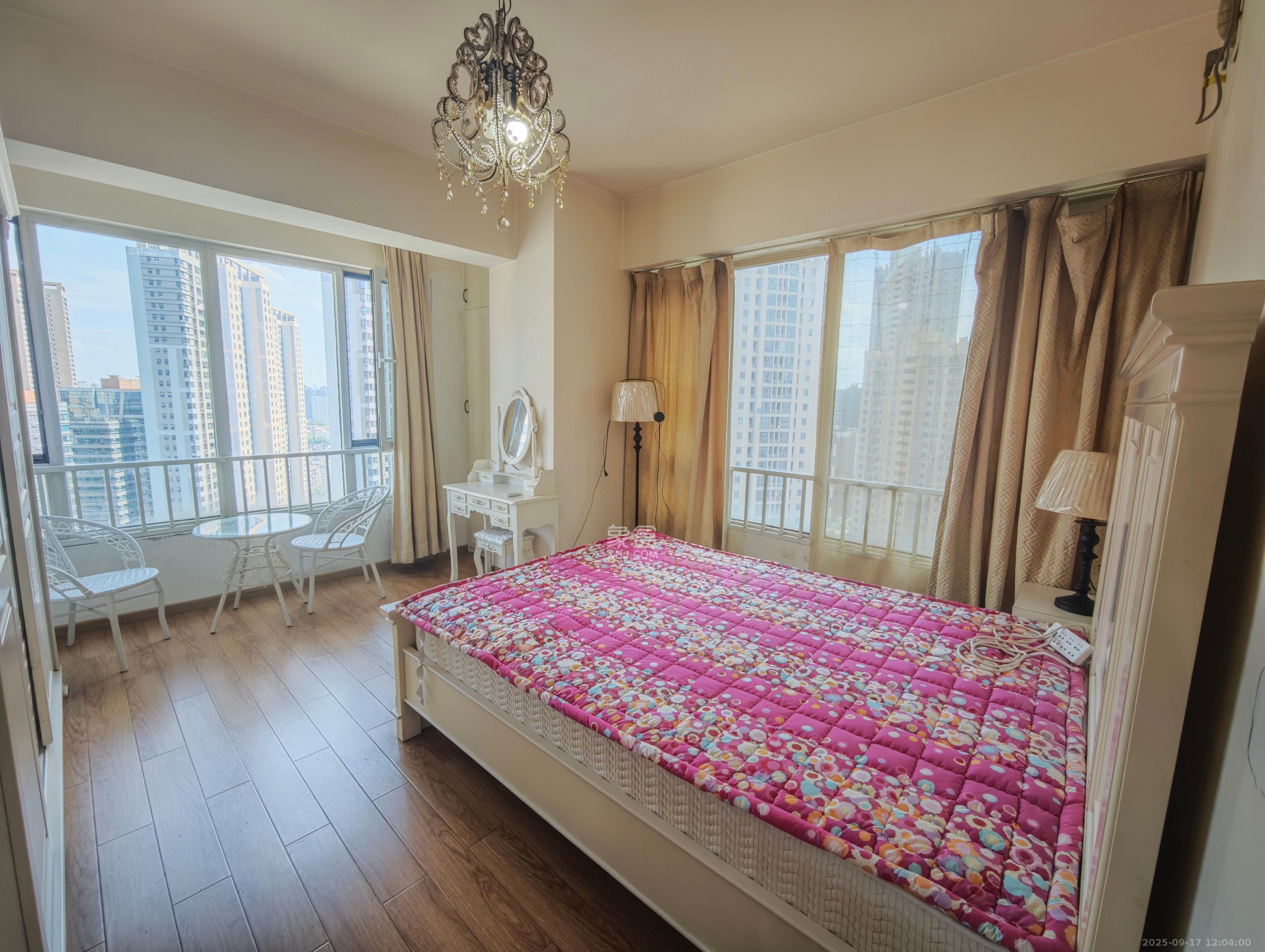 北辰三角洲E3区  1室1厅1卫    2800.0元/月室内图