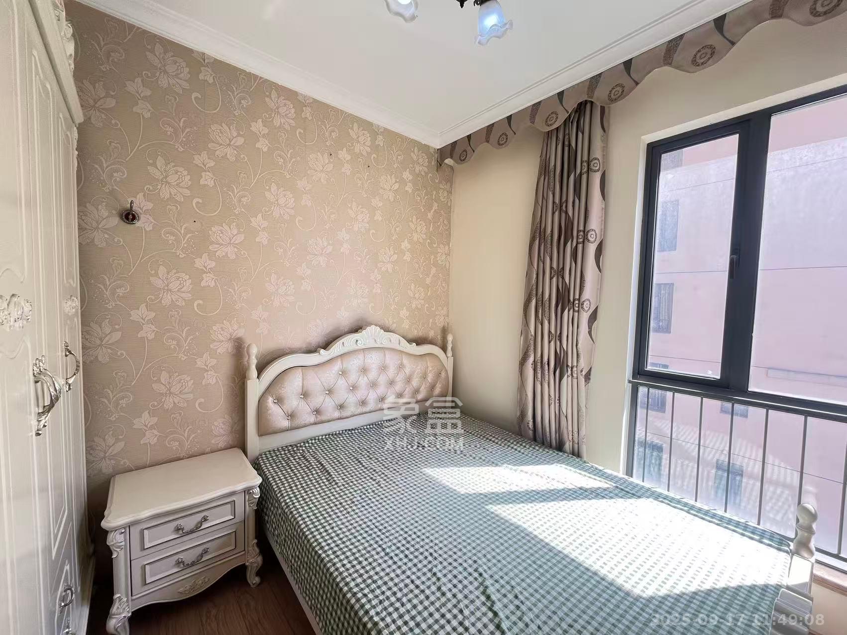 佳兆业时代广场  3室2厅1卫    2580.0元/月 佳兆业时代广场  3室2厅1卫    2580.0元/月室内图