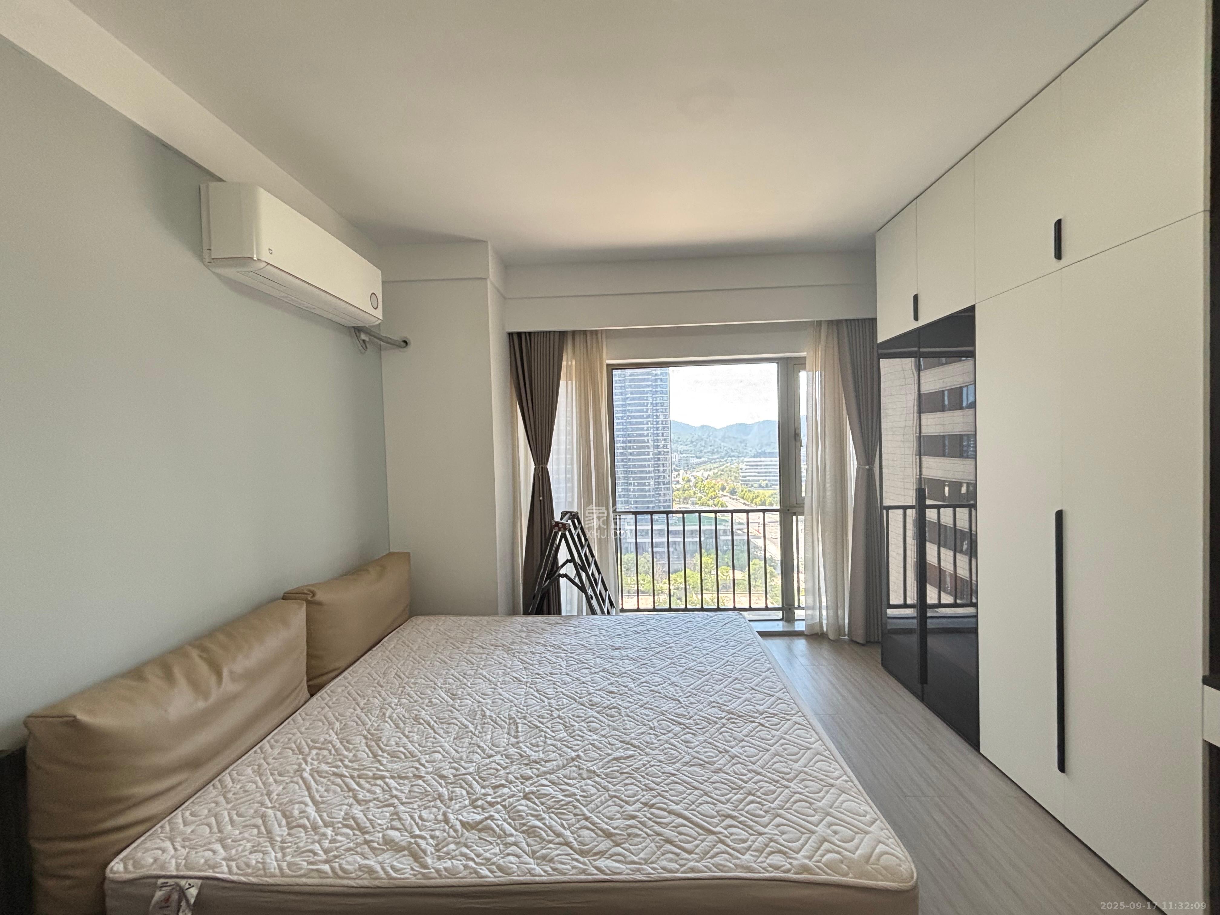 梅溪华府(新城金茂梦想华府) 1室1厅1卫 1800.0元/月 梅溪华府(新城金茂梦想华府) 1室1厅1卫 1800.0元/月室内图