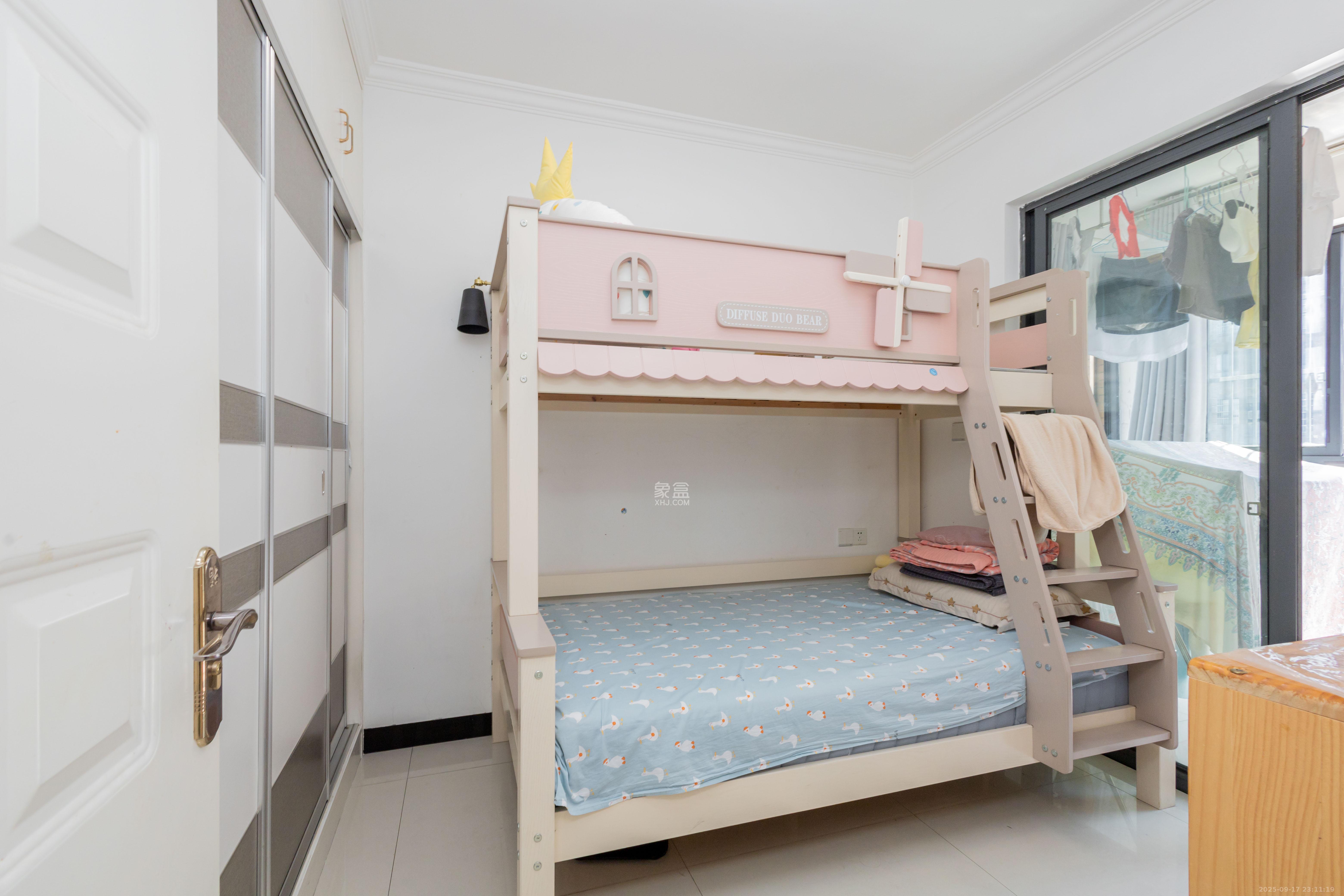 高林仕家 3室2厅1卫 57.8万 高林仕家 3室2厅1卫 57.8万卧室