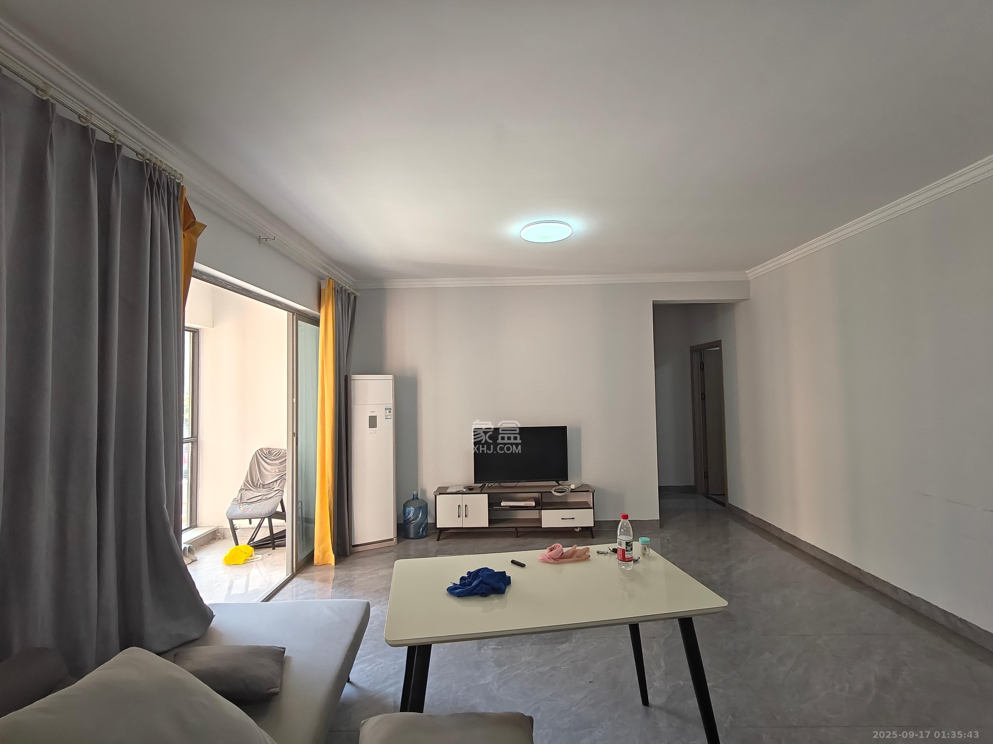 湖湘奥林匹克花园  4室2厅2卫    2400.0元/月 湖湘奥林匹克花园  4室2厅2卫    2400.0元/月室内图