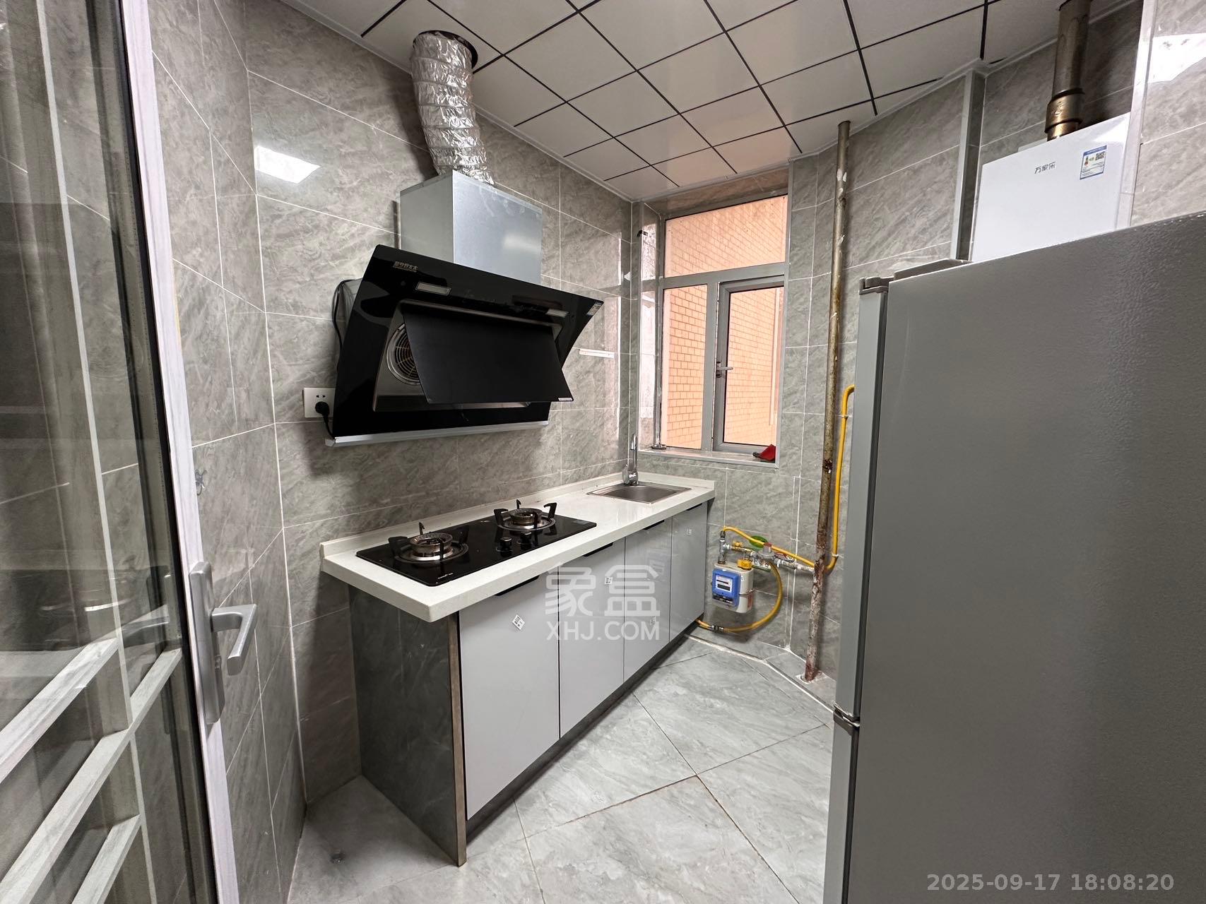 凯通国际城（凯通朝庭）  2室1厅1卫    2880.0元/月室内图