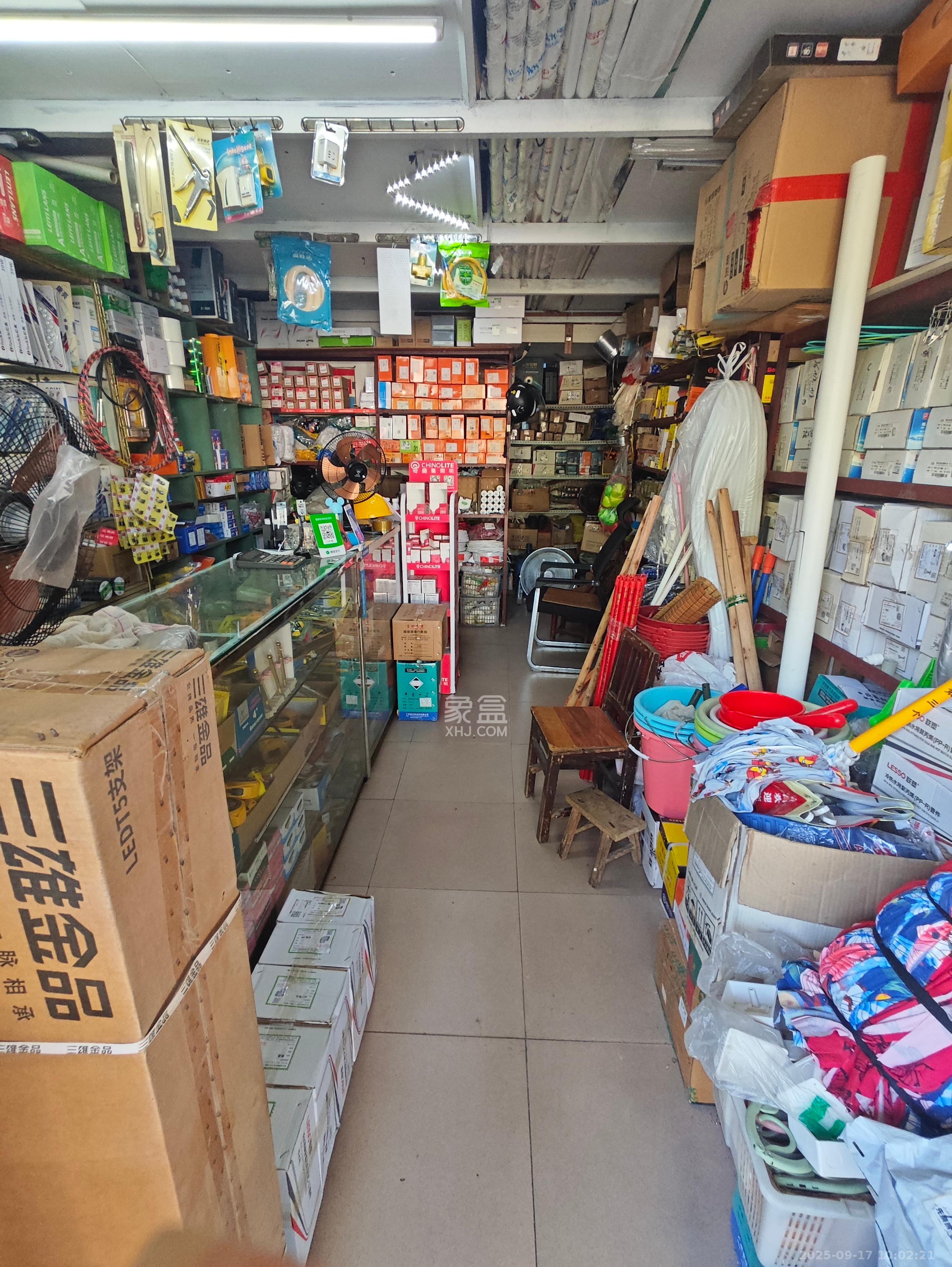 劳动路散盘   24.0㎡      3800.0元/月室内图