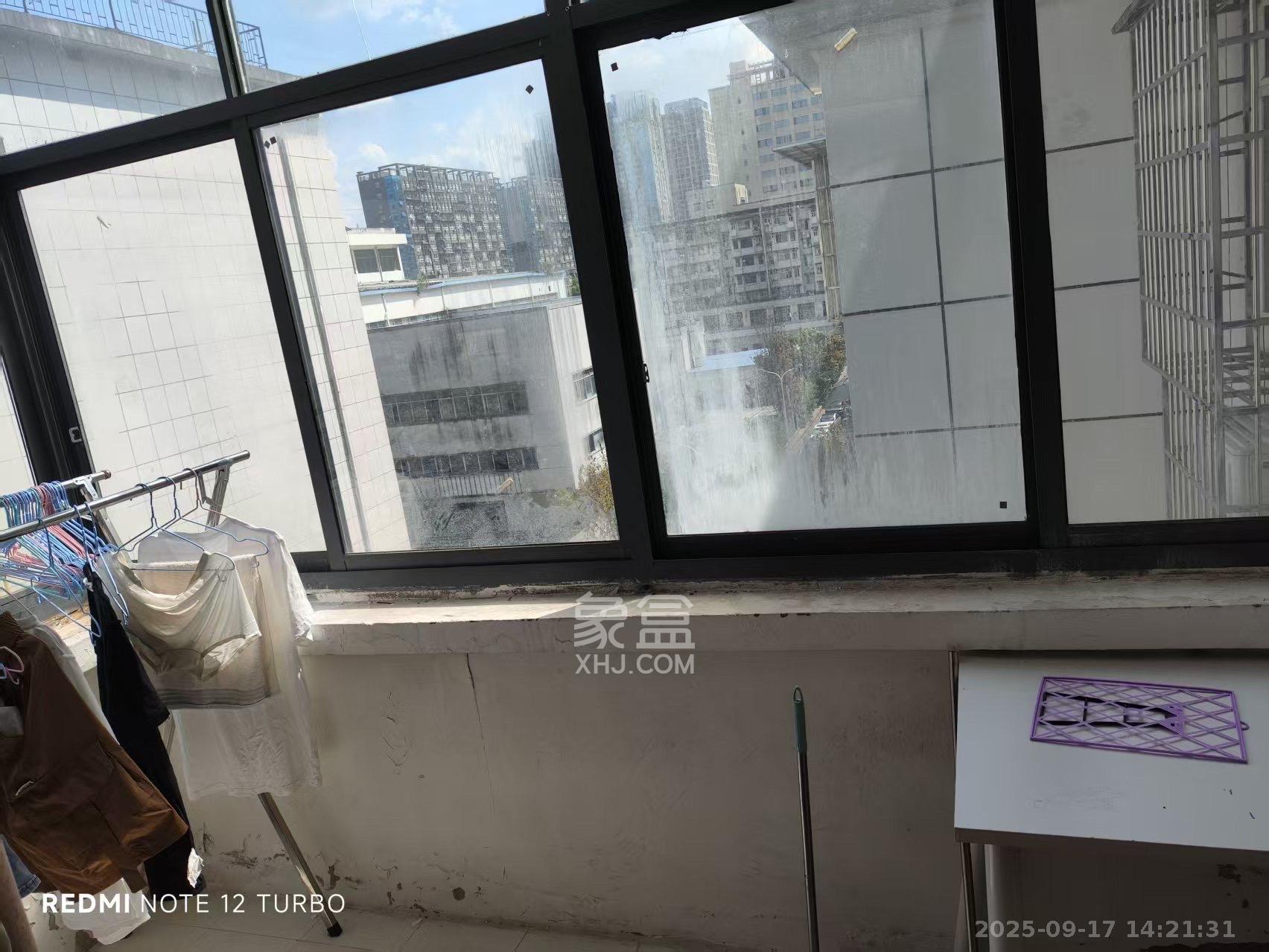 陈家湖小区  2室2厅1卫    1500.0元/月 陈家湖小区  2室2厅1卫    1500.0元/月