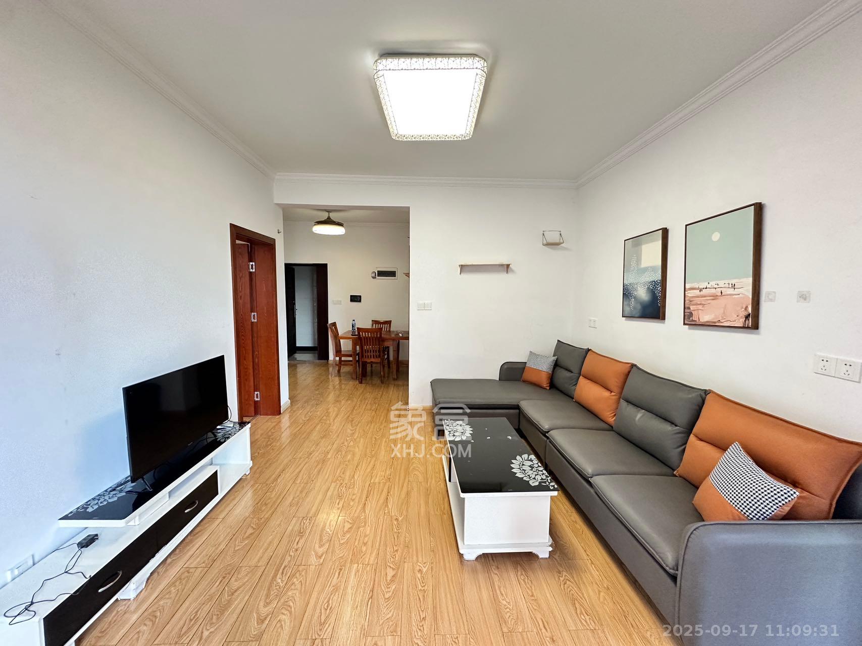 正旺国际铭城(正旺U公馆) 2室2厅1卫 2300.0元/月 正旺国际铭城(正旺U公馆) 2室2厅1卫 2300.0元/月室内图