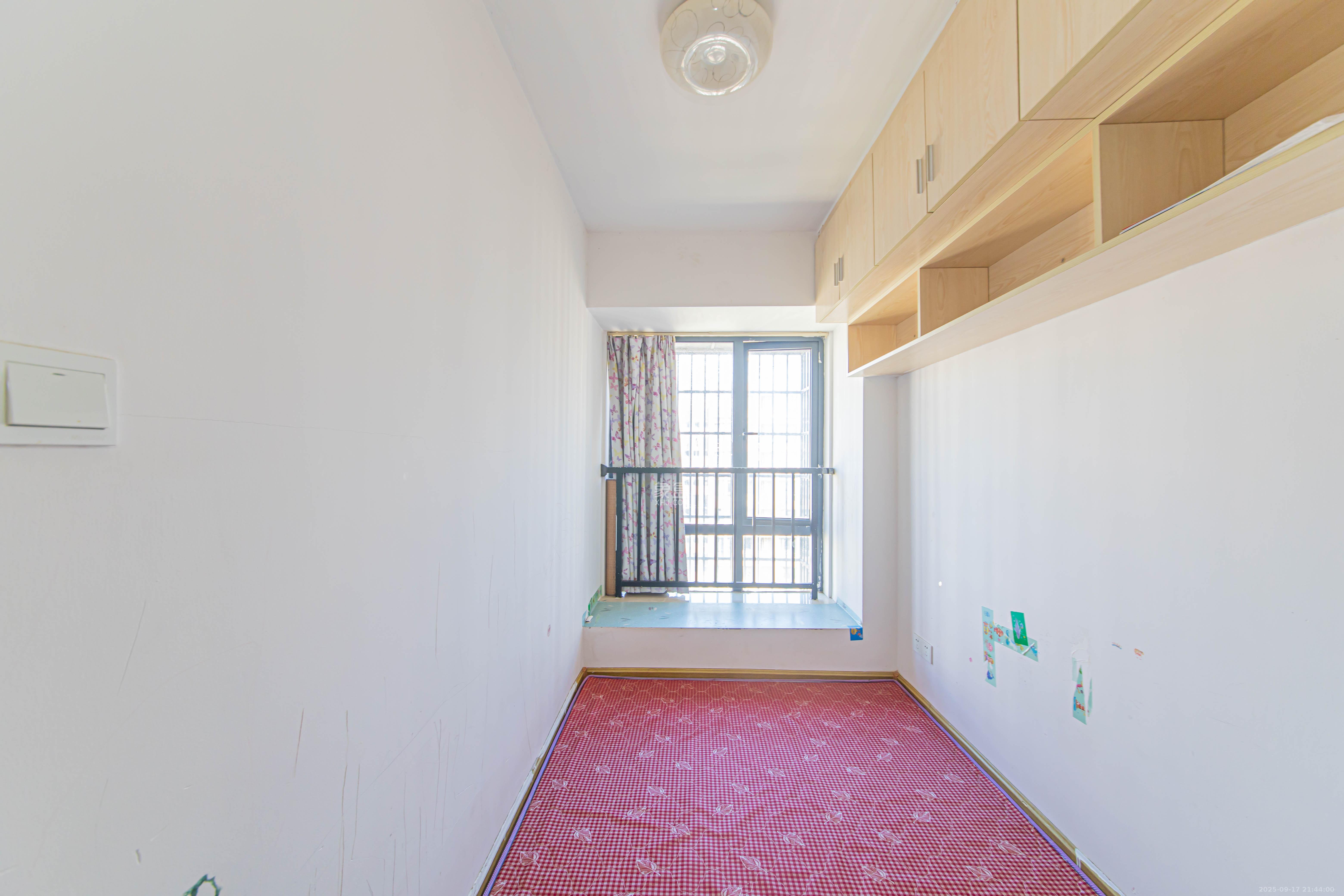 中建芙蓉工社  2室1厅1卫    42.0万卧室
