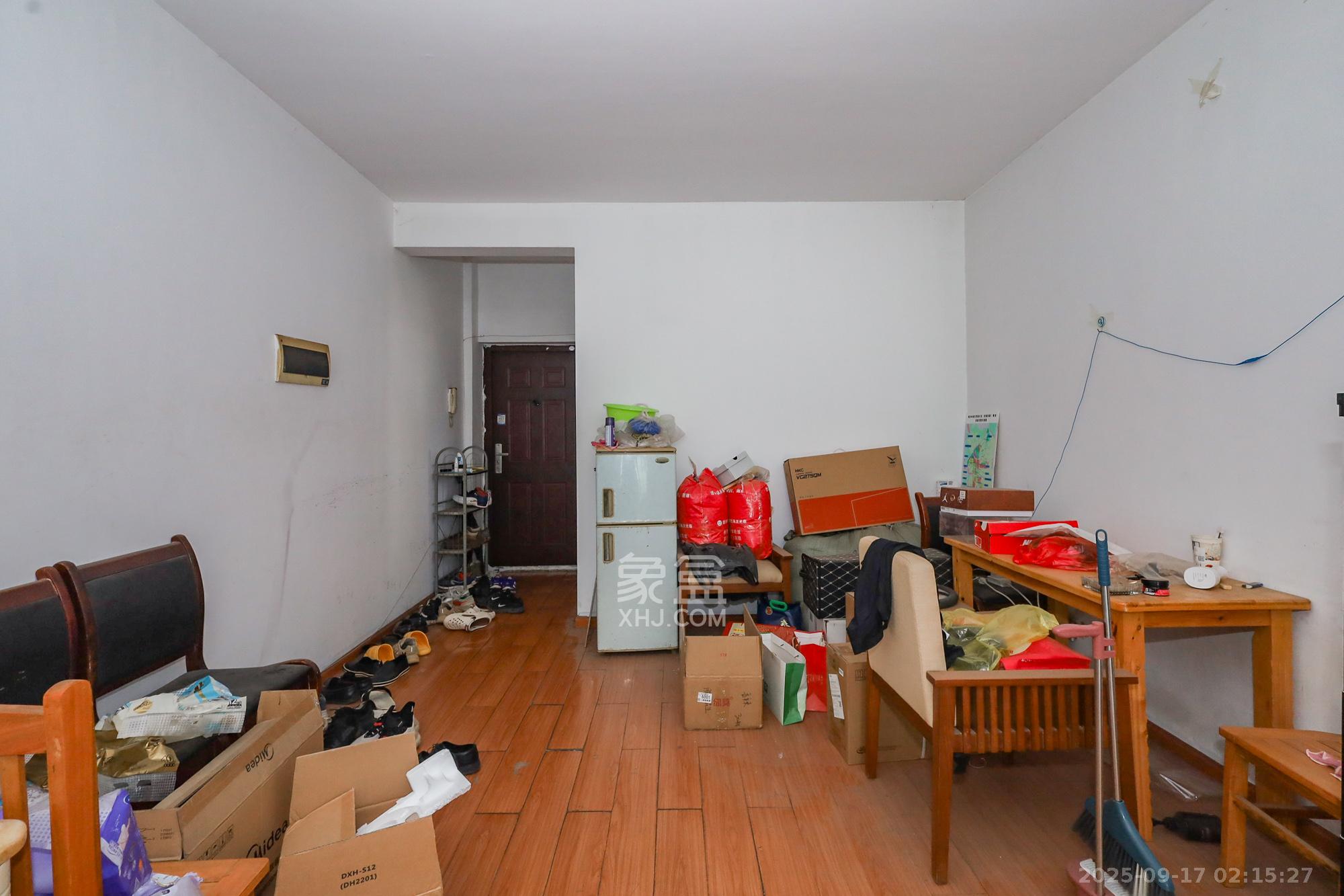 金麓西岸和苑 2室2厅1卫 63.3万 金麓西岸和苑 2室2厅1卫 63.3万其他