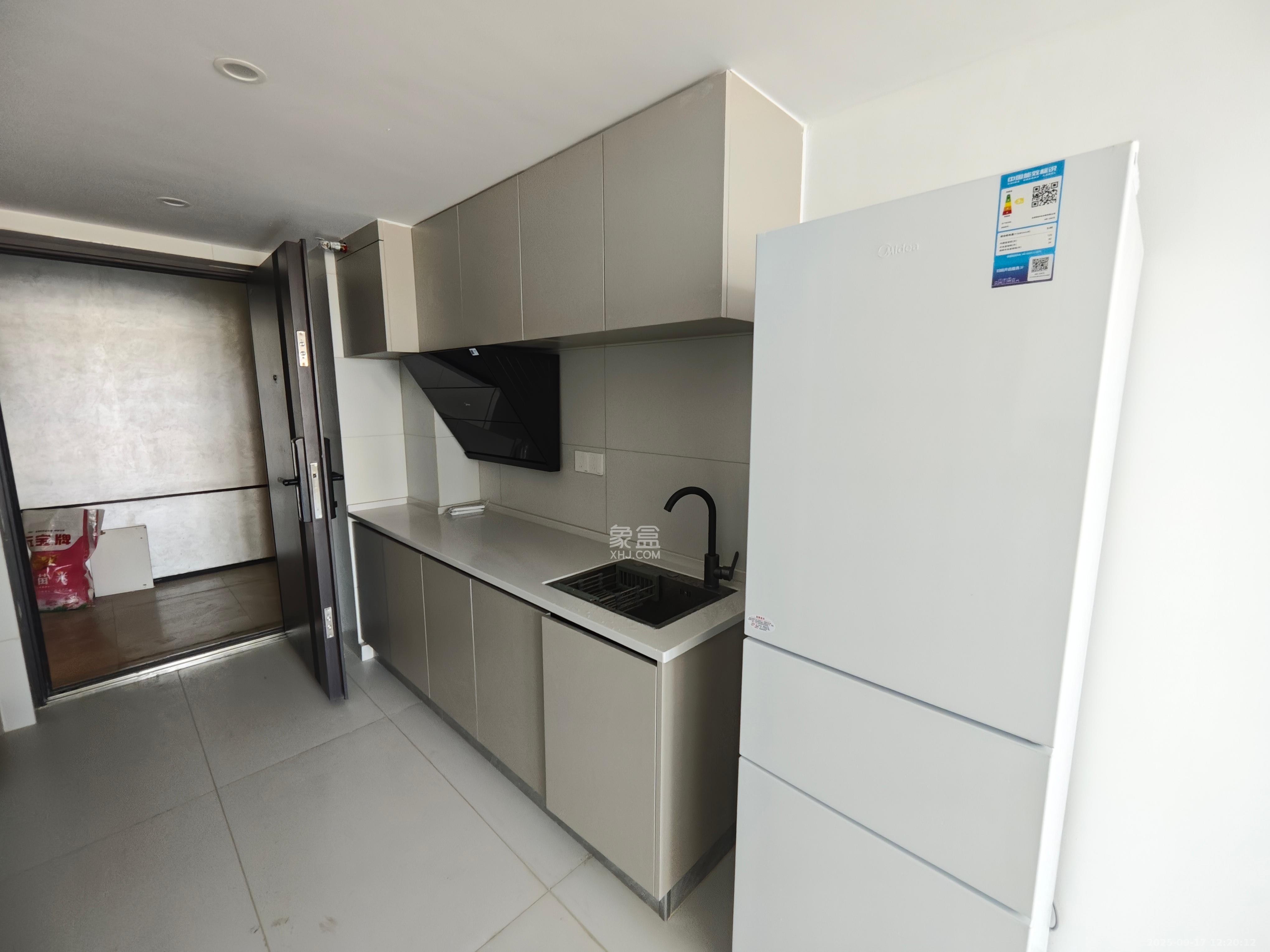 建发养云  2室1厅1卫   2800.00元/月室内图