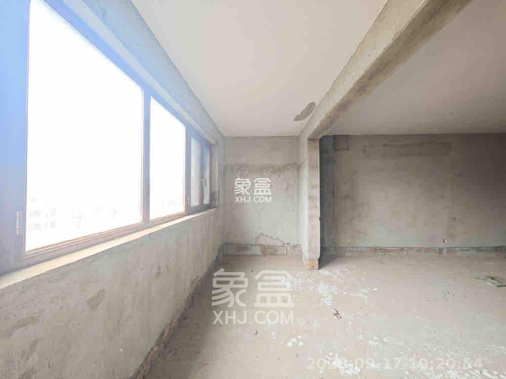 湘核新家园  5室3厅1卫    2000.0元/月 湘核新家园  5室3厅1卫    2000.0元/月