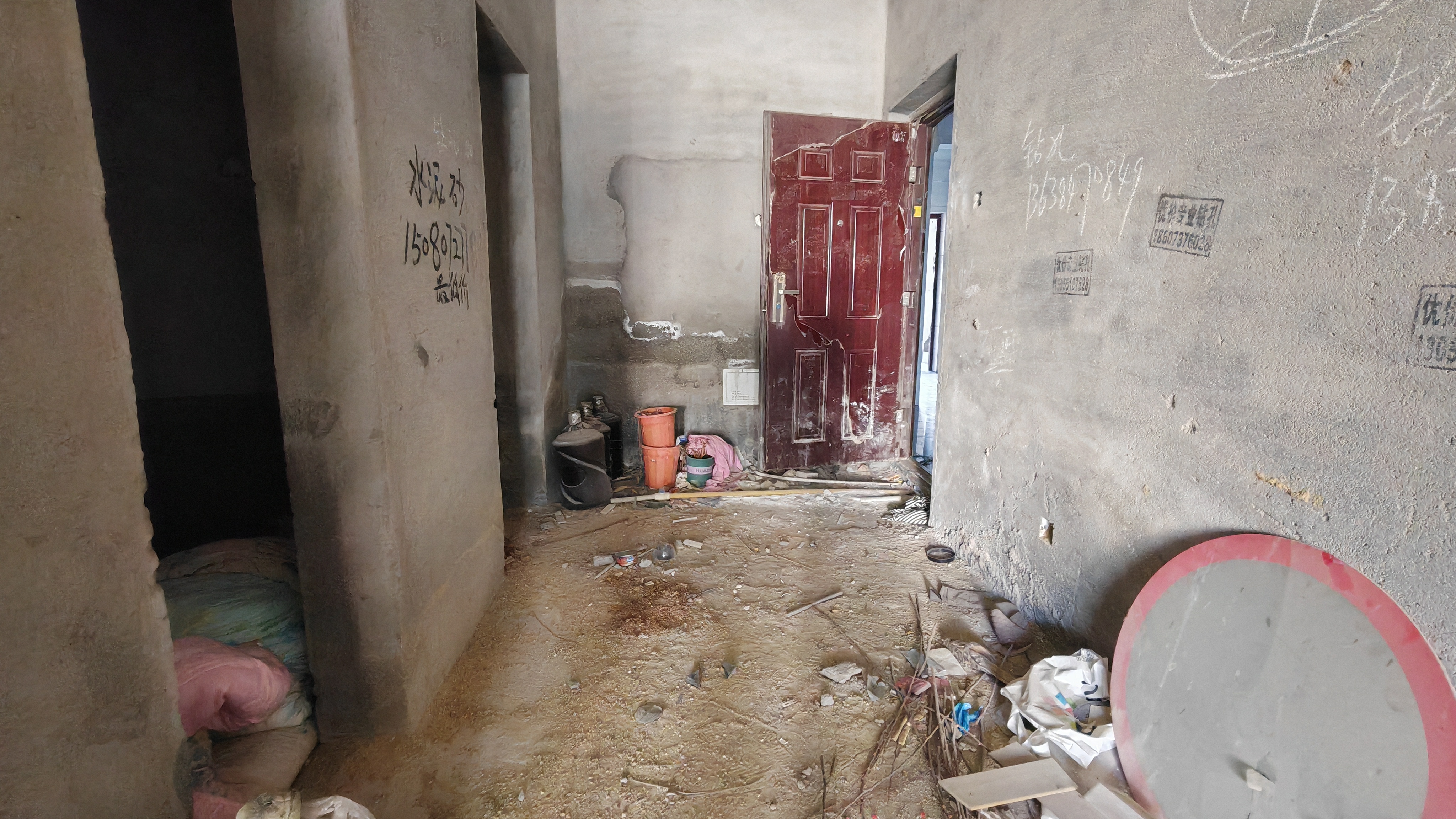 梓山豪苑  1室1厅1卫    19.8万室内图