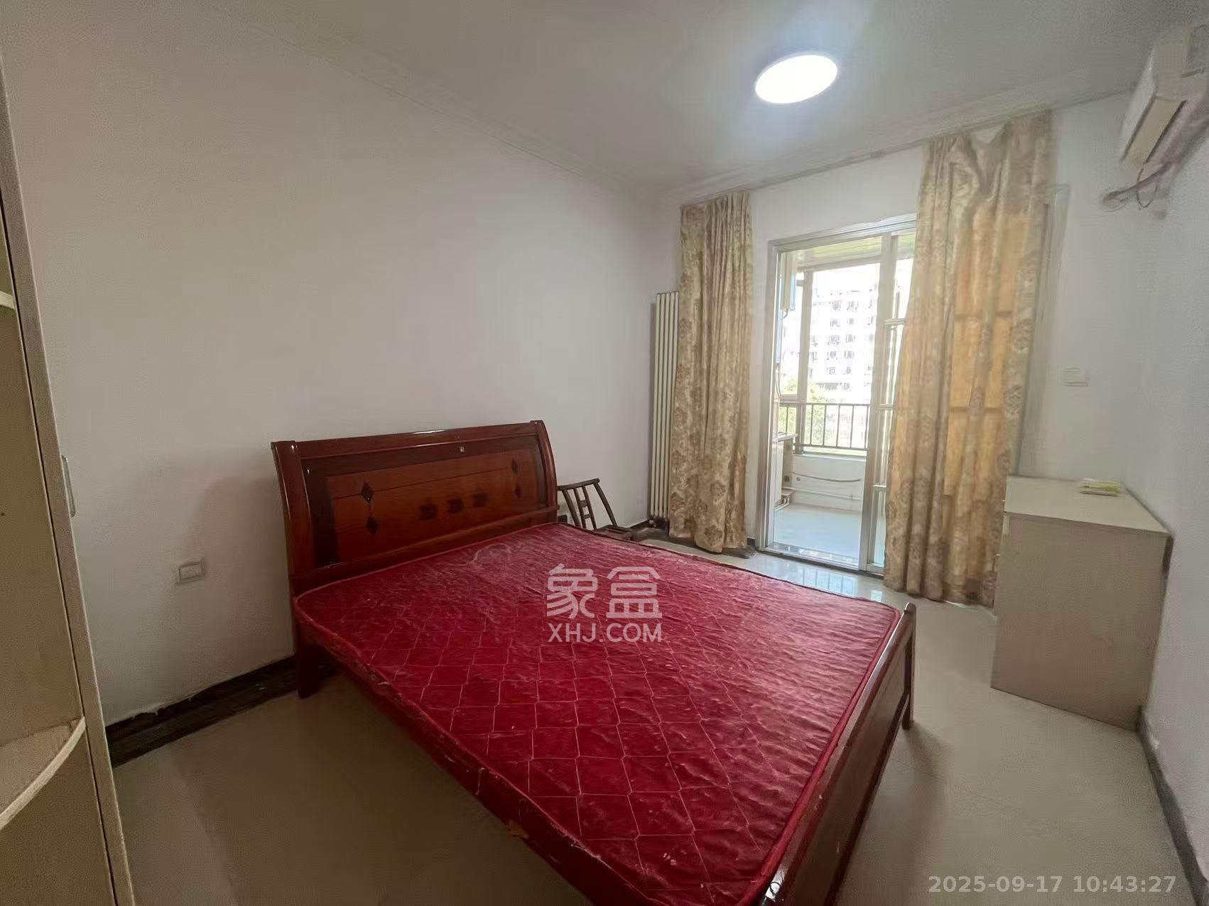 怡海星城  1室1厅1卫    700.0元/月室内图