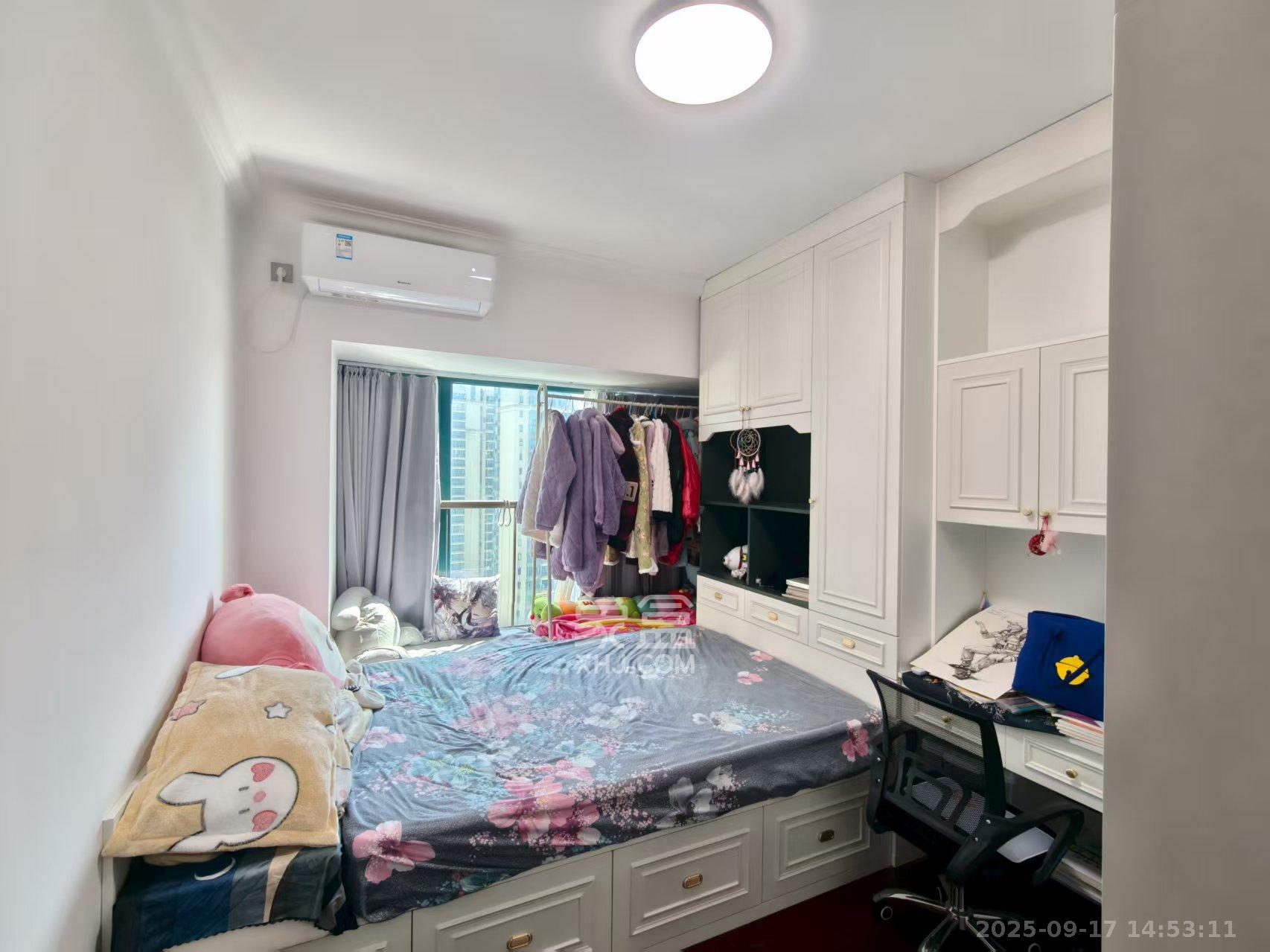 恒大绿洲  3室2厅2卫    3600.0元/月室内图