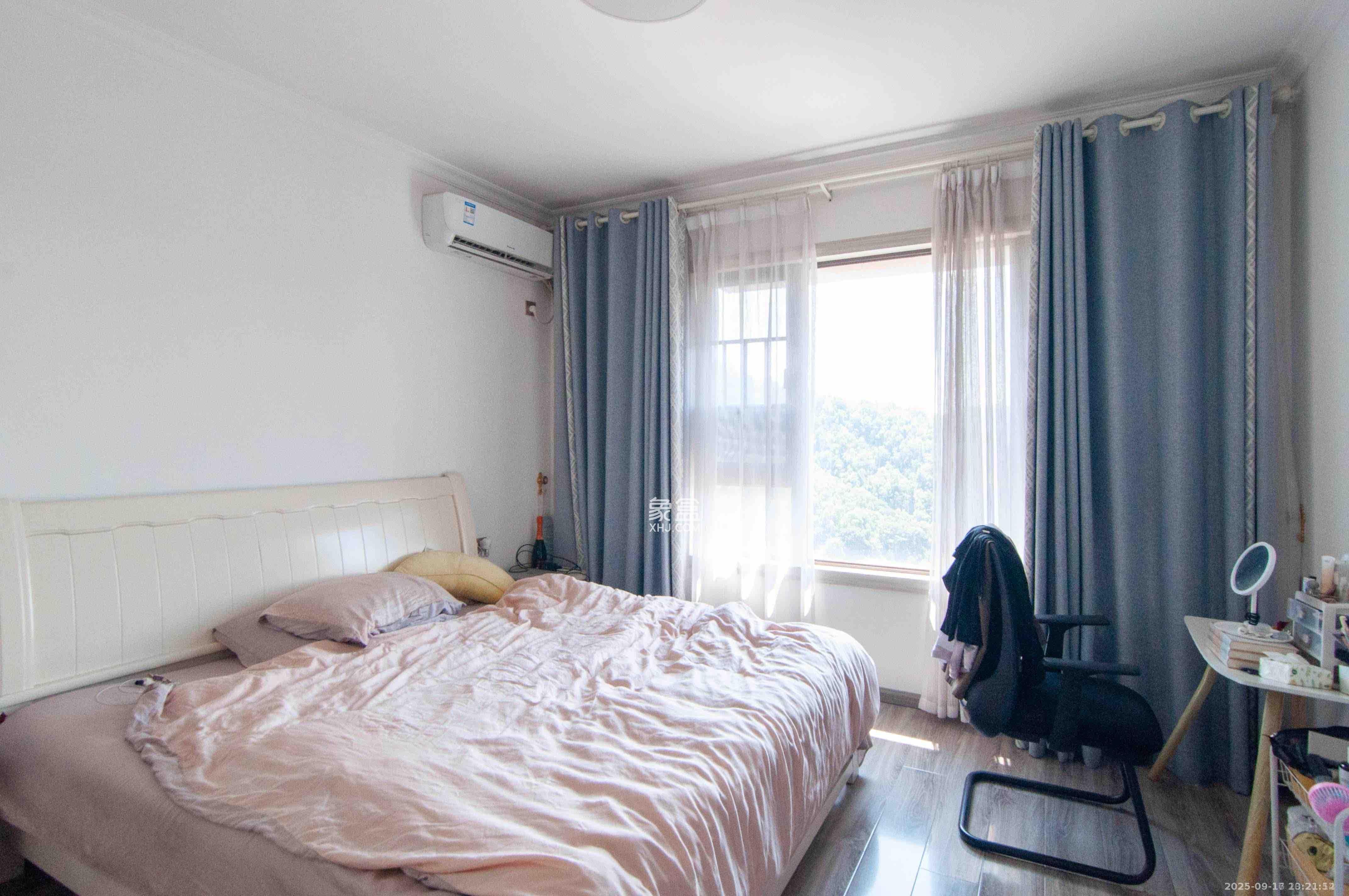 佳兆业云顶梅溪湖（佳兆业梅溪荟）  4室2厅2卫    3600.0元/月室内图