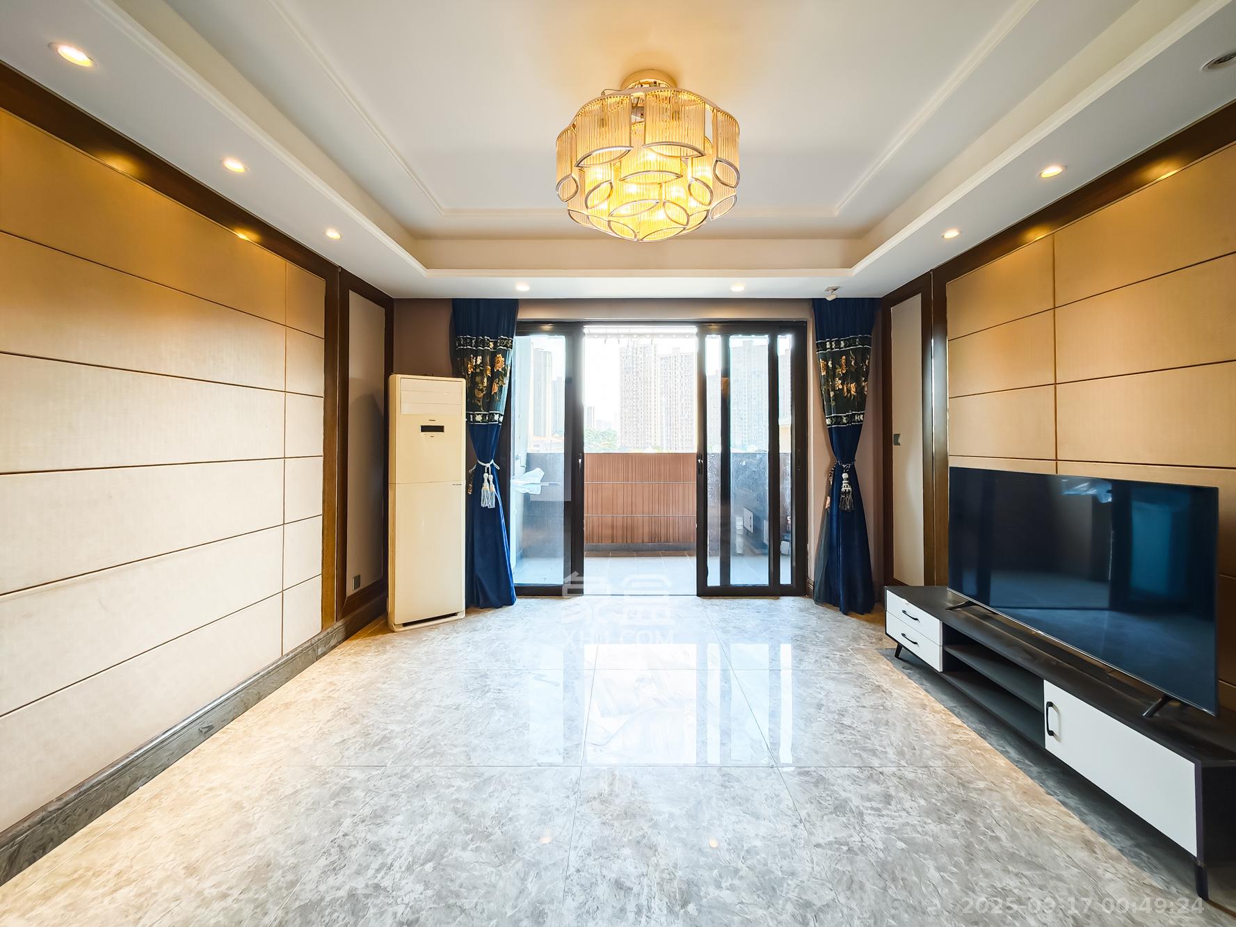 恒大御景天下城一期  3室2厅2卫    85.0万 恒大御景天下城一期  3室2厅2卫    85.0万