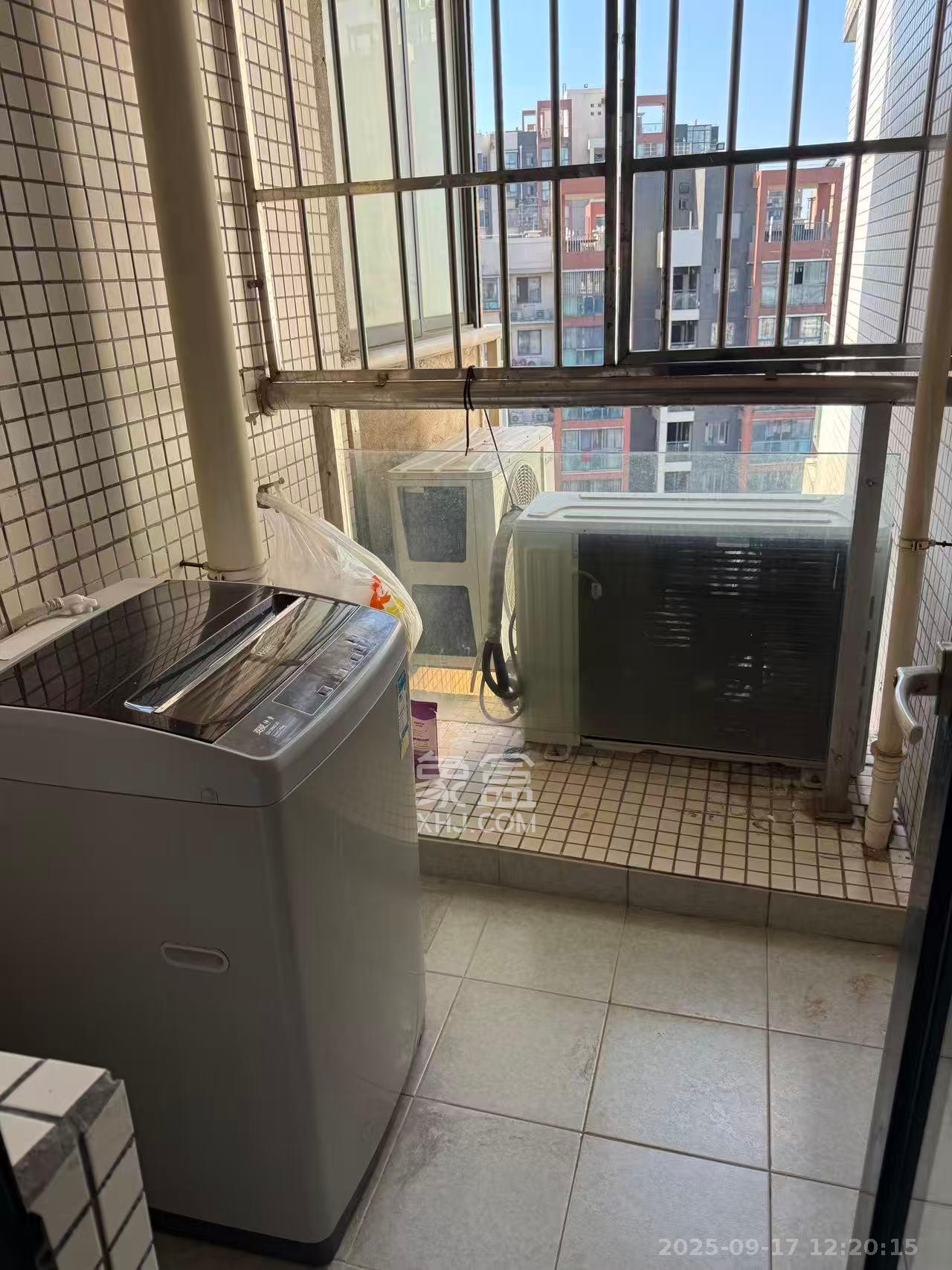 高鑫麓城  2室2厅1卫    2500.0元/月室内图