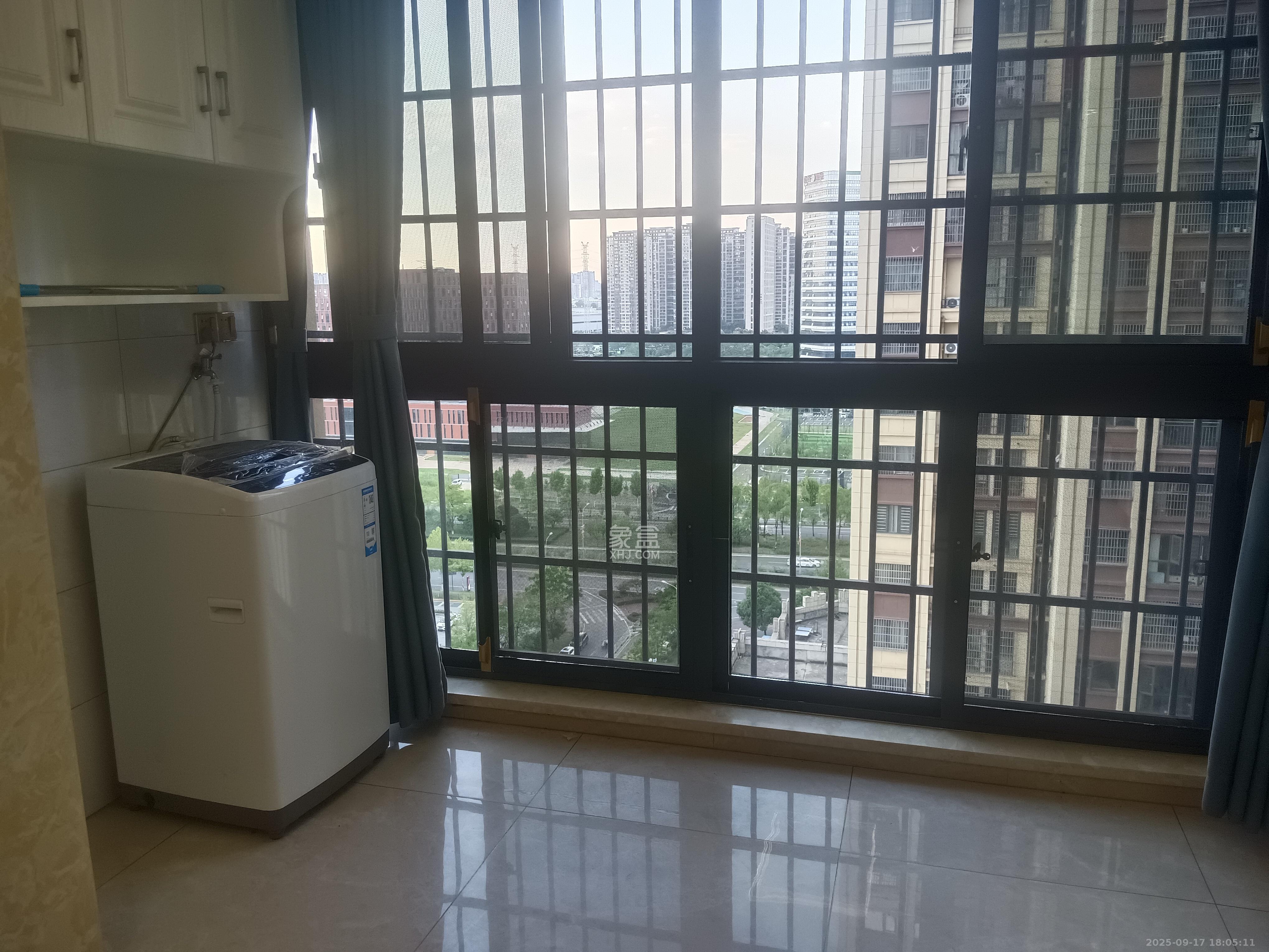 东方美地  1室0厅0卫   2500.00元/月室内图