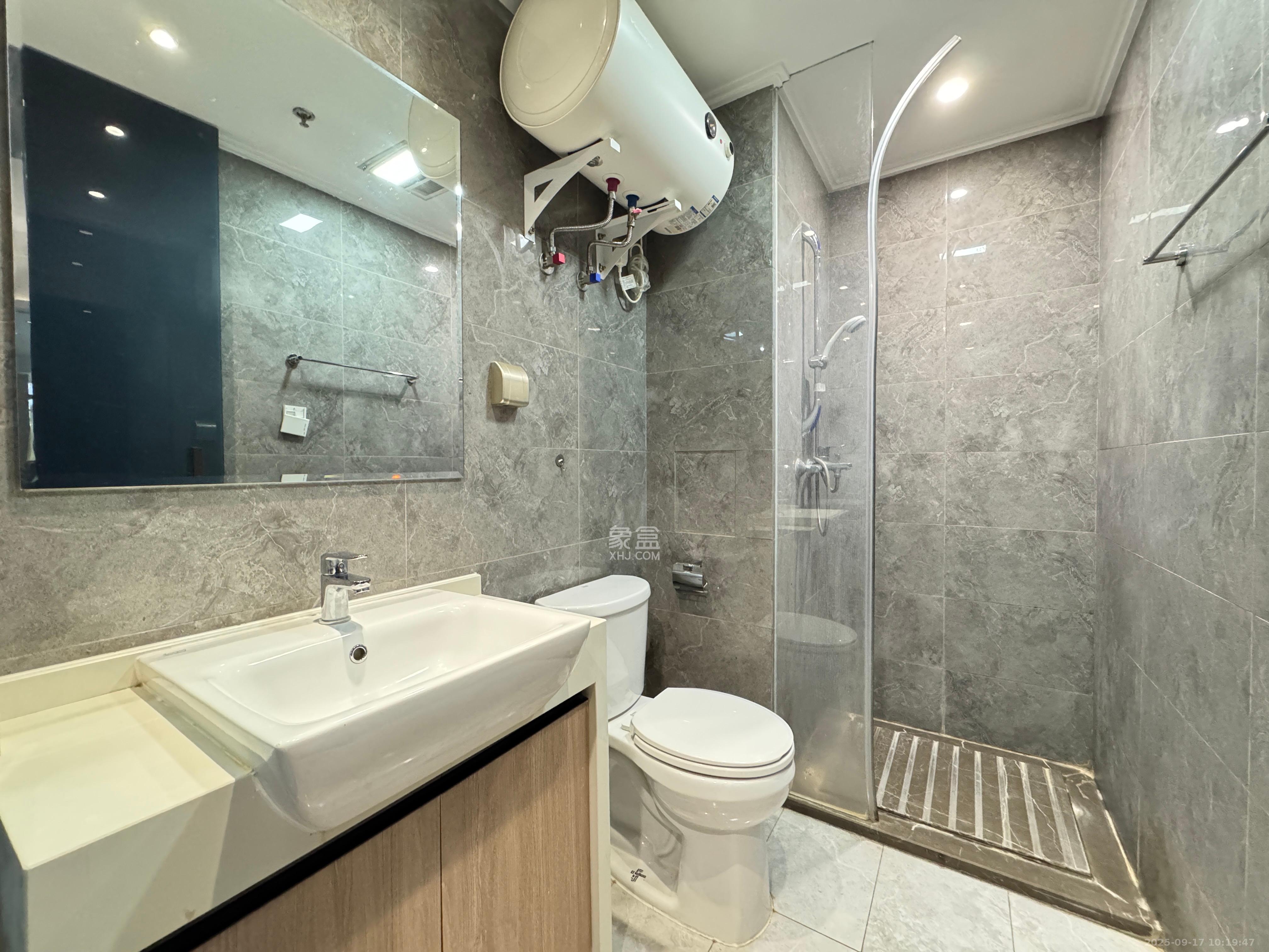 华远华时代 1室1厅1卫 2800.0元/月 华远华时代 1室1厅1卫 2800.0元/月室内图