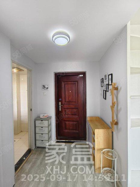 乾源国际 1室1厅1卫 1400.0元/月 乾源国际 1室1厅1卫 1400.0元/月室内图