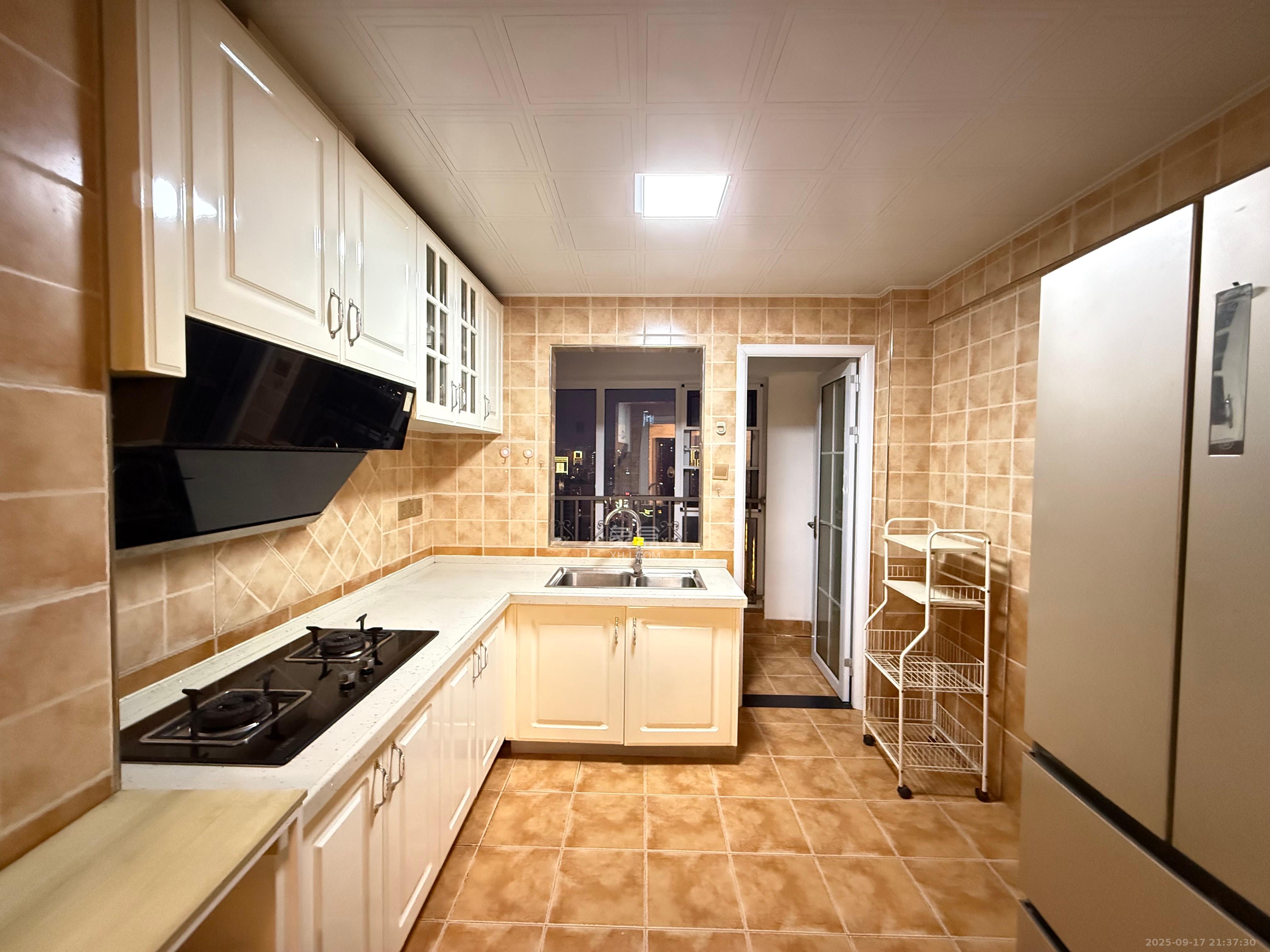 鸥波港湾 2室1厅2卫 2800.0元/月 鸥波港湾 2室1厅2卫 2800.0元/月室内图