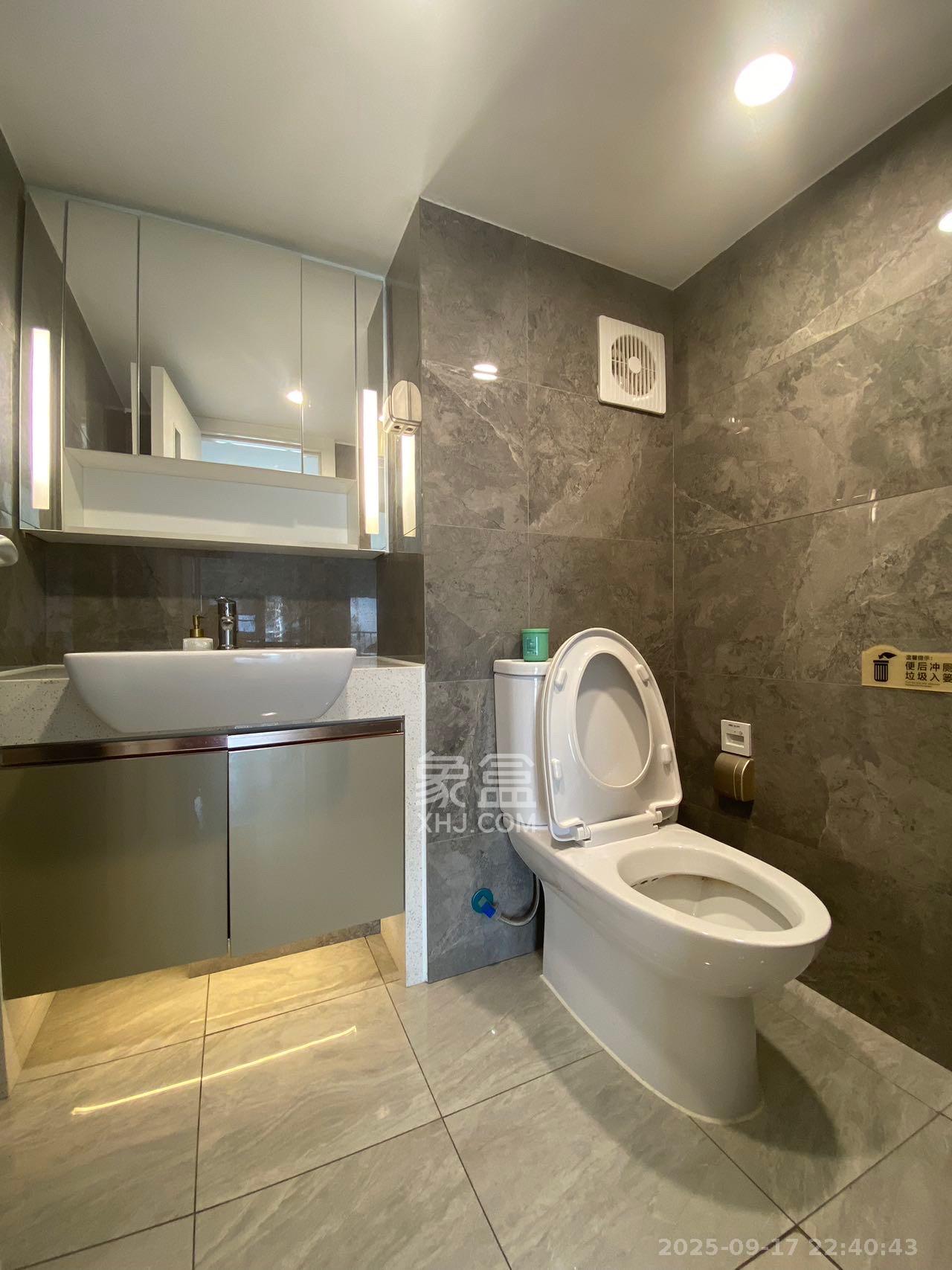 华远华时代 4室2厅2卫 4500.0元/月 华远华时代 4室2厅2卫 4500.0元/月室内图