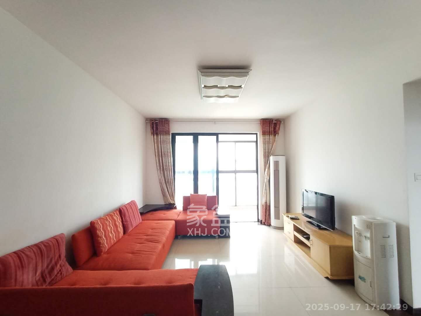 南枫时光  4室2厅2卫    3200.0元/月室内图