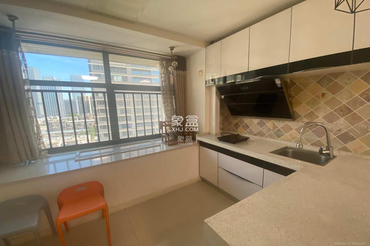 蓝湾国际广场 1室1厅1卫 1500.0元/月 蓝湾国际广场 1室1厅1卫 1500.0元/月室内图